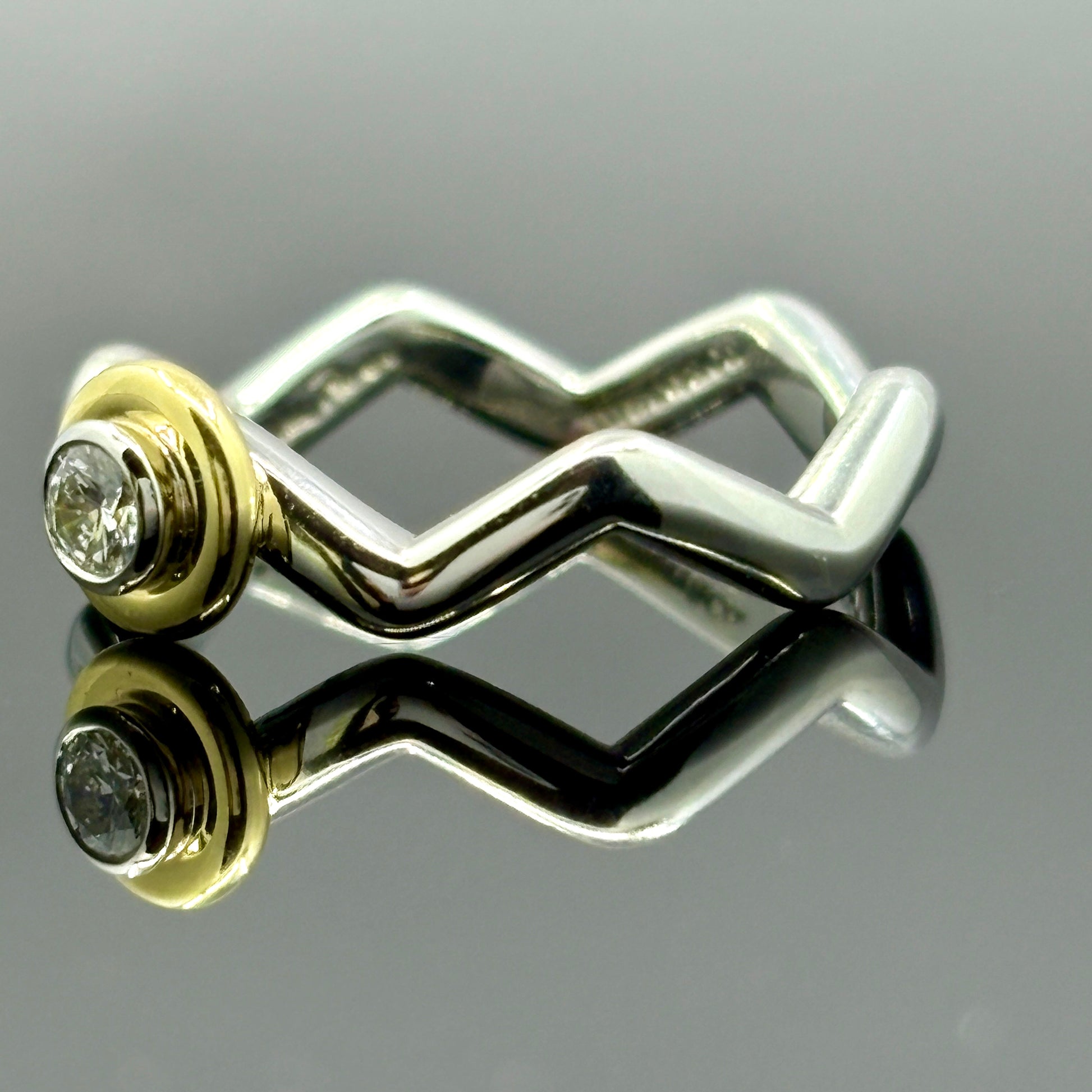 Tiffany & Co Paloma Picasso Zig Zag Diamond Ring - Platinum & 18k - Size 5 1/2