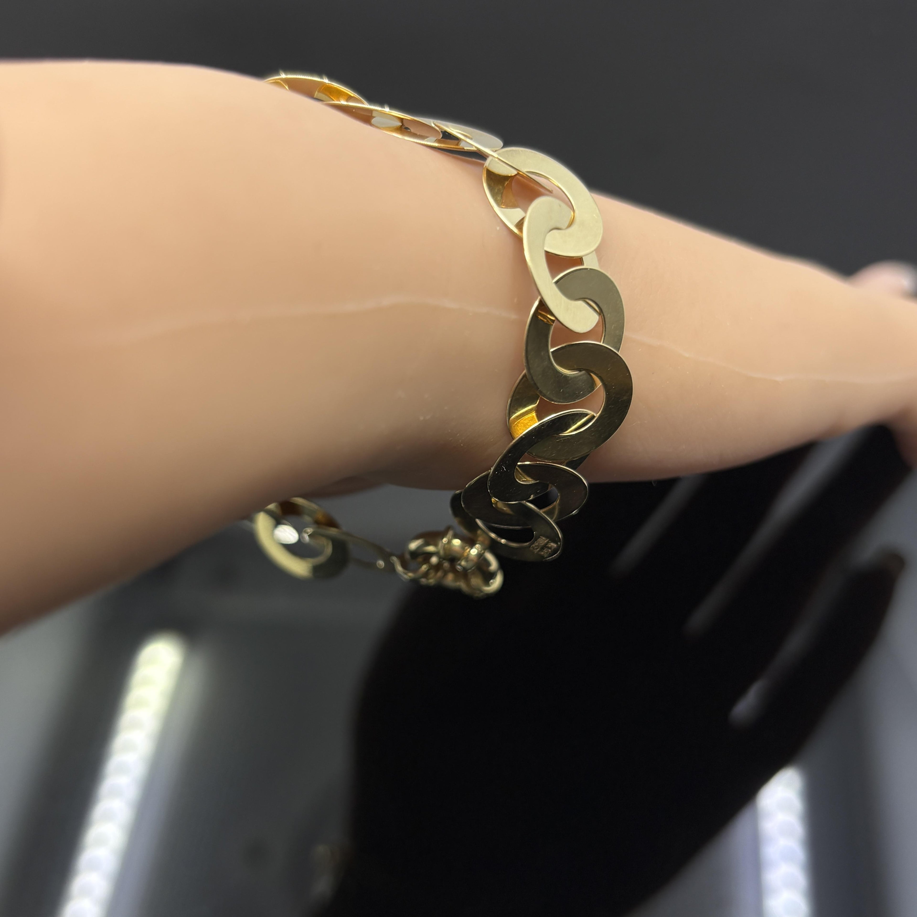 Vintage Wide Circle Link Bracelet in 14k Yellow Gold