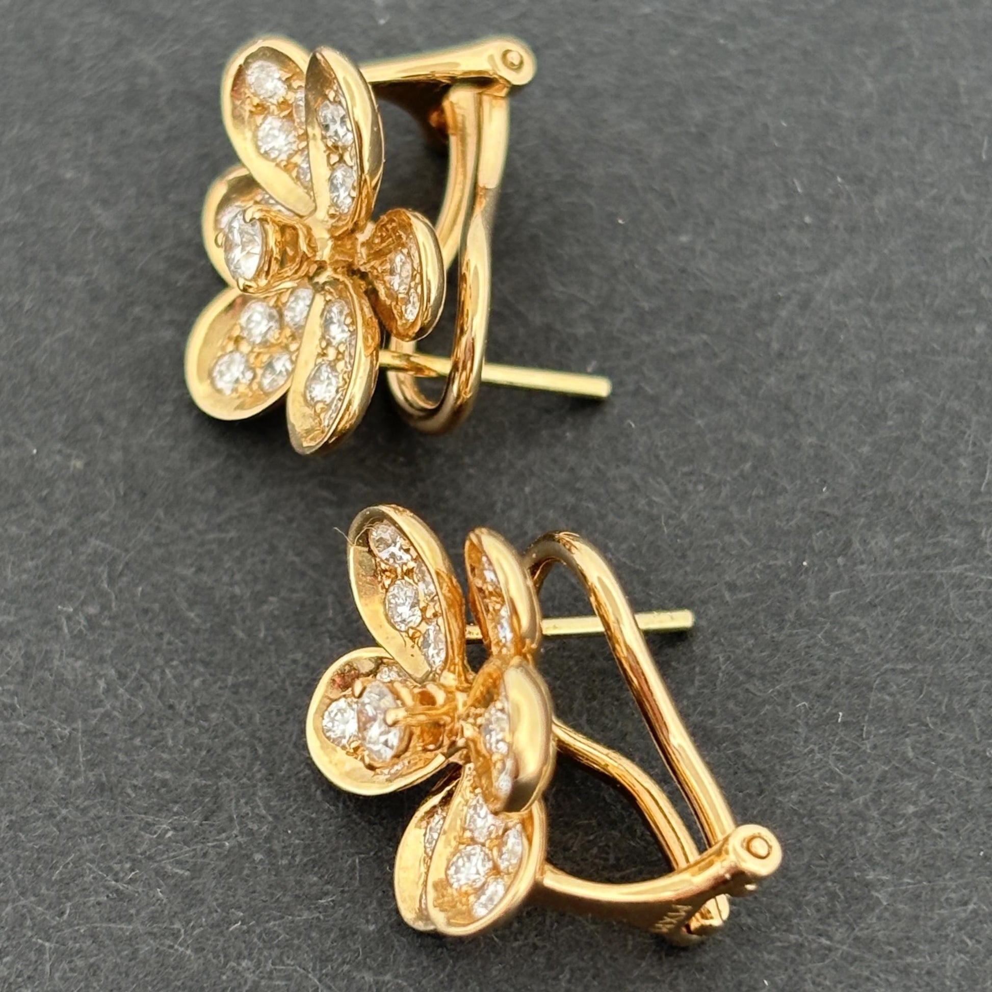 Estate Flower 18k Yellow Gold & Diamond Earrings 1.00ctw
