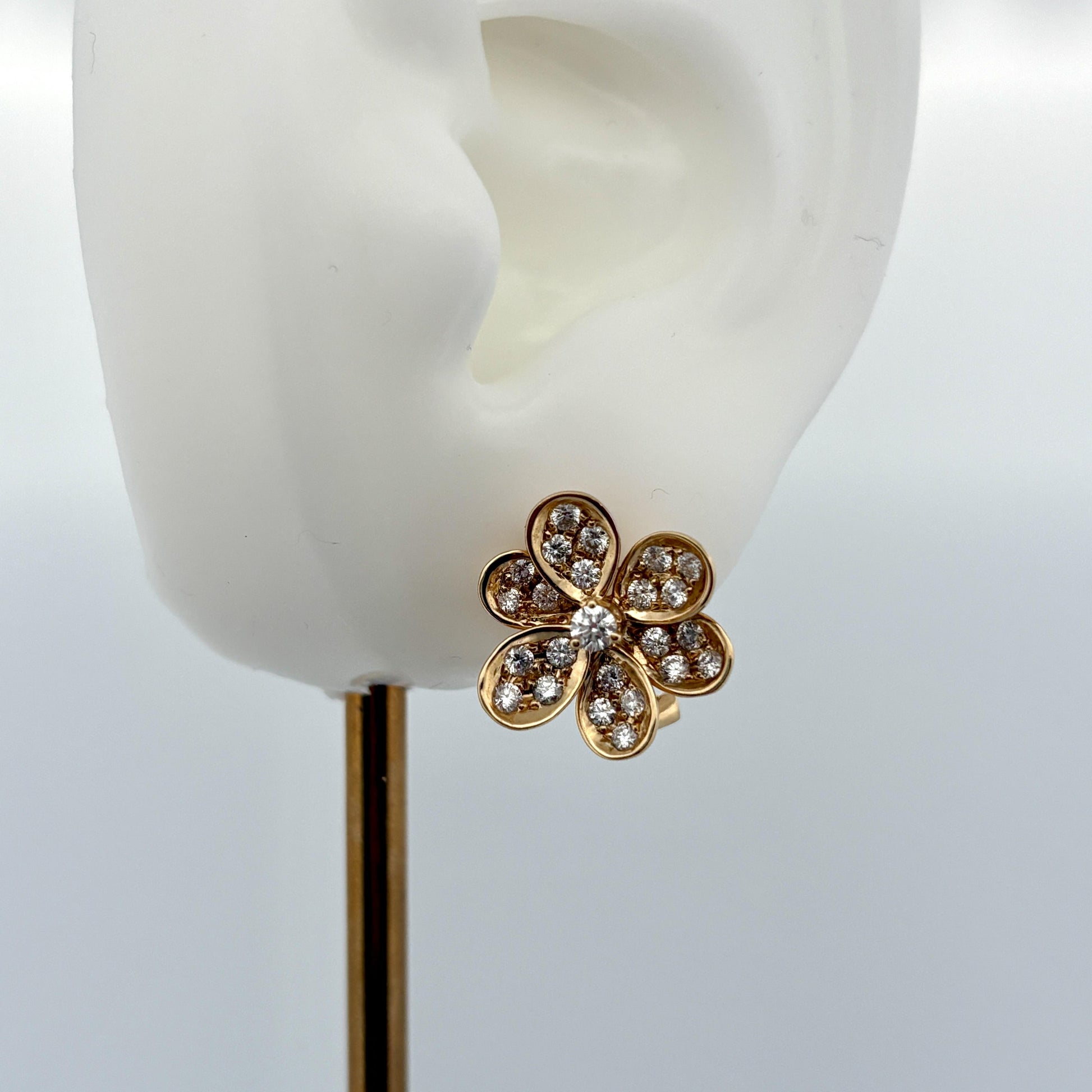 Estate Flower 18k Yellow Gold & Diamond Earrings 1.00ctw