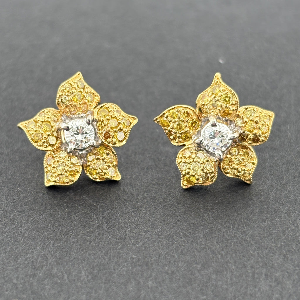 Estate Yellow & White Diamond Flower Stud Earrings 18k Yellow Gold