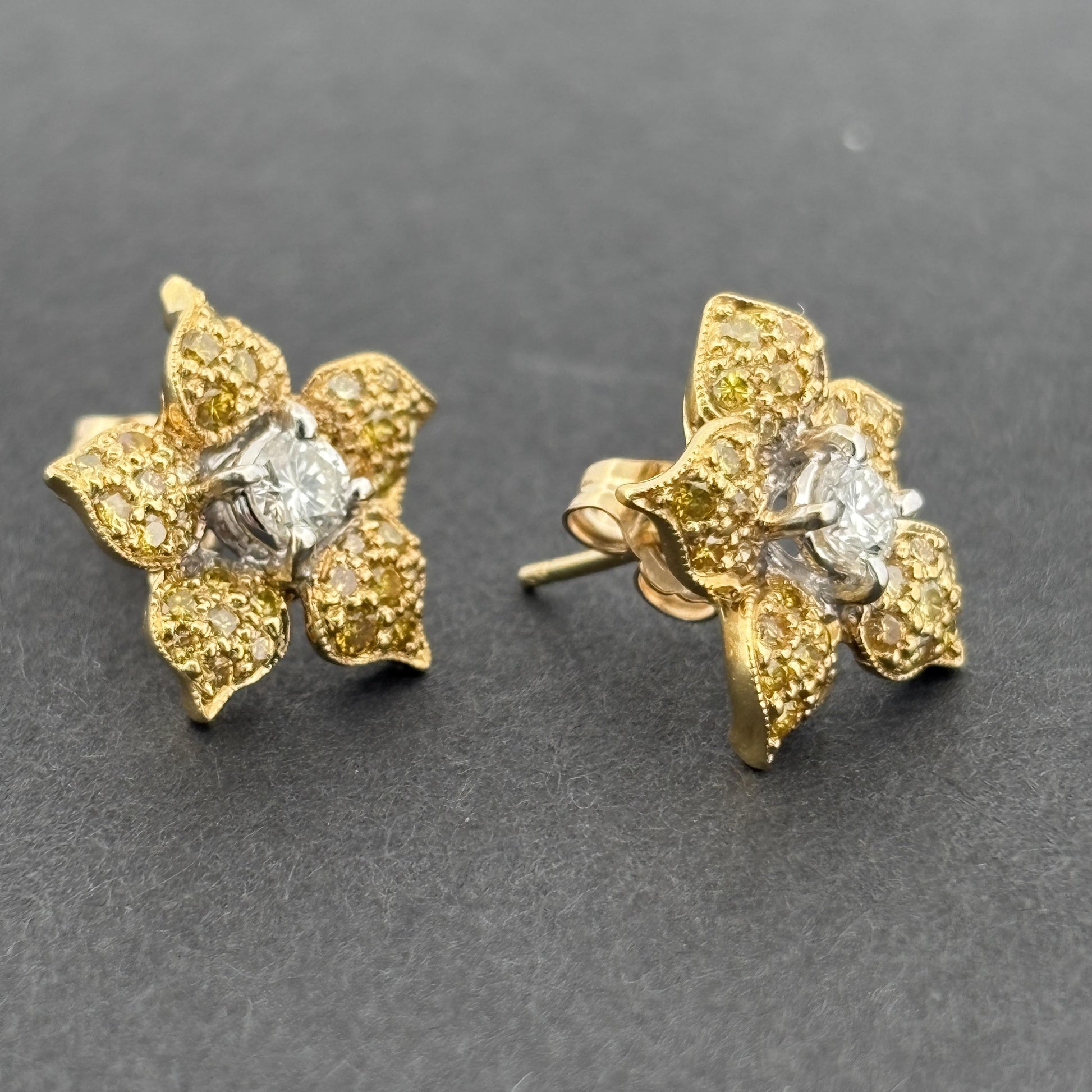 Estate Yellow & White Diamond Flower Stud Earrings 18k Yellow Gold