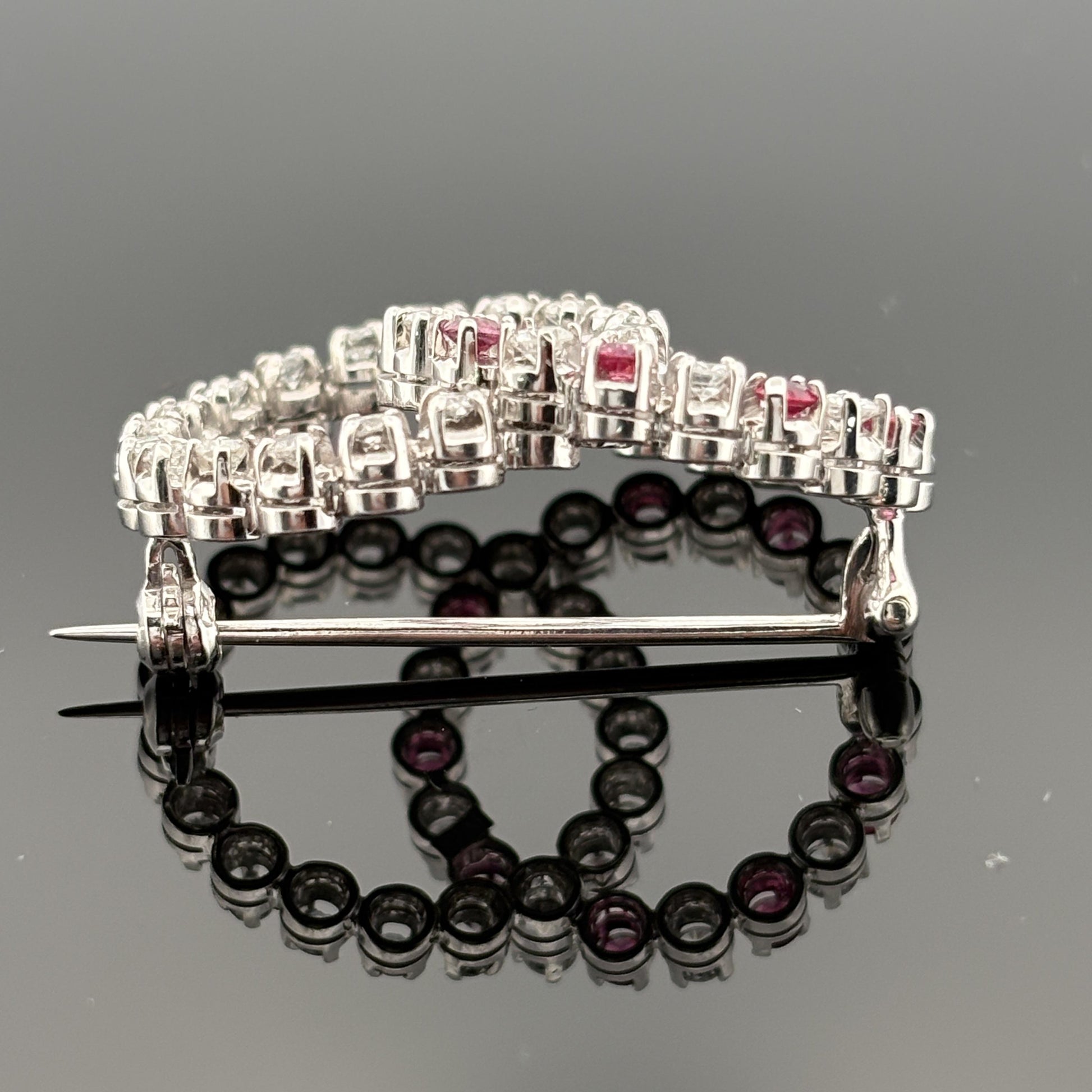 Double Circle Brooch 18k White Gold 1.11ctw - Italy