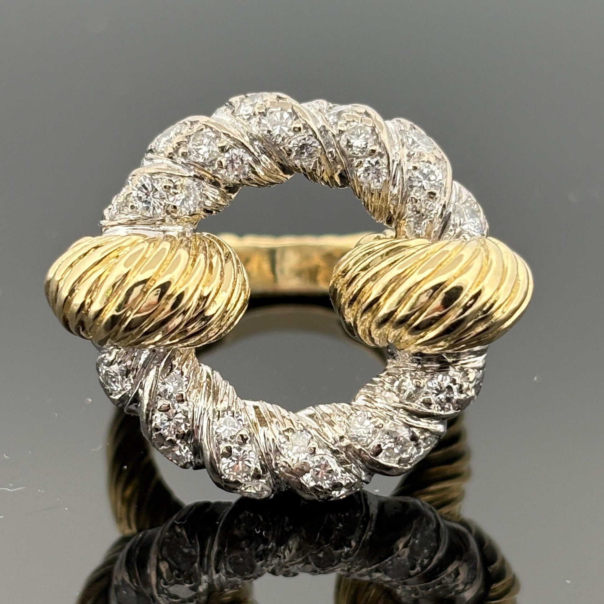 Vintage Kutchinsky Diamond Rope Ring 18k Two Tone - 1.25ctw