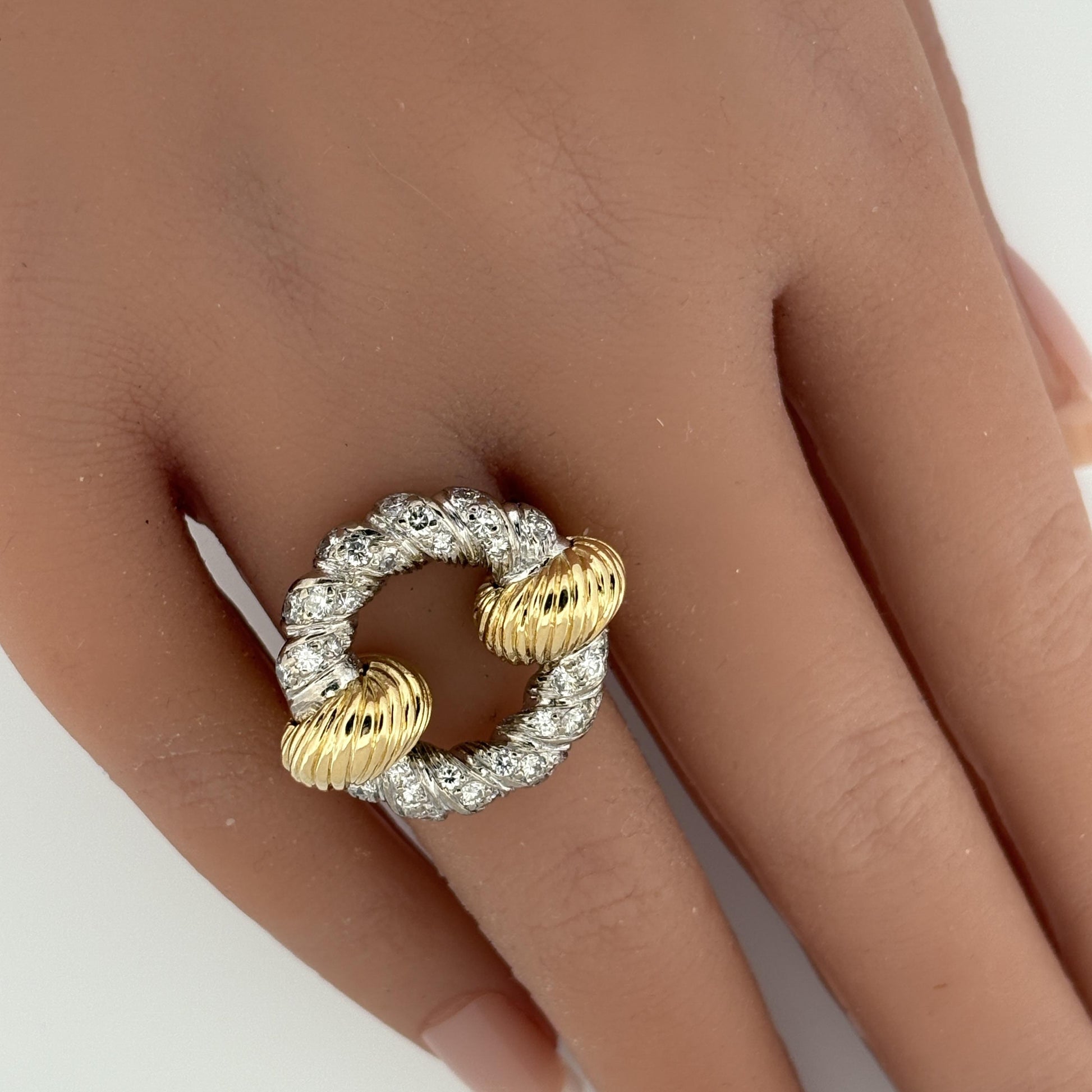 Vintage Kutchinsky Diamond Rope Ring 18k Two Tone - 1.25ctw
