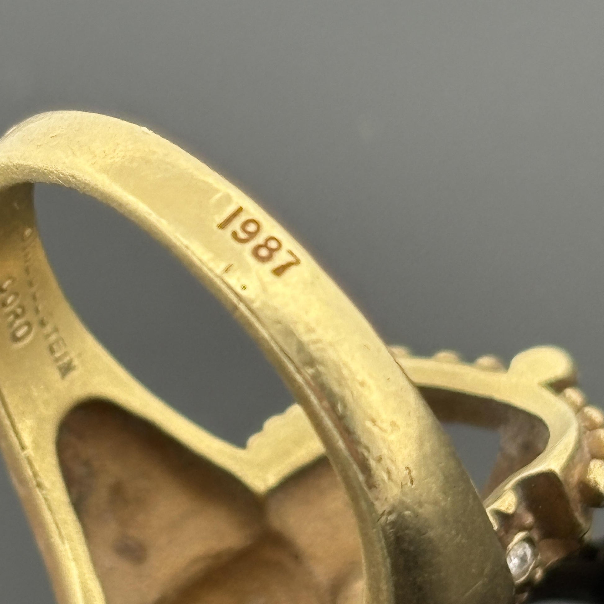 Vintage Kieselstein Cord Heart Ring 18k Yellow Gold w/ Diamond Accents
