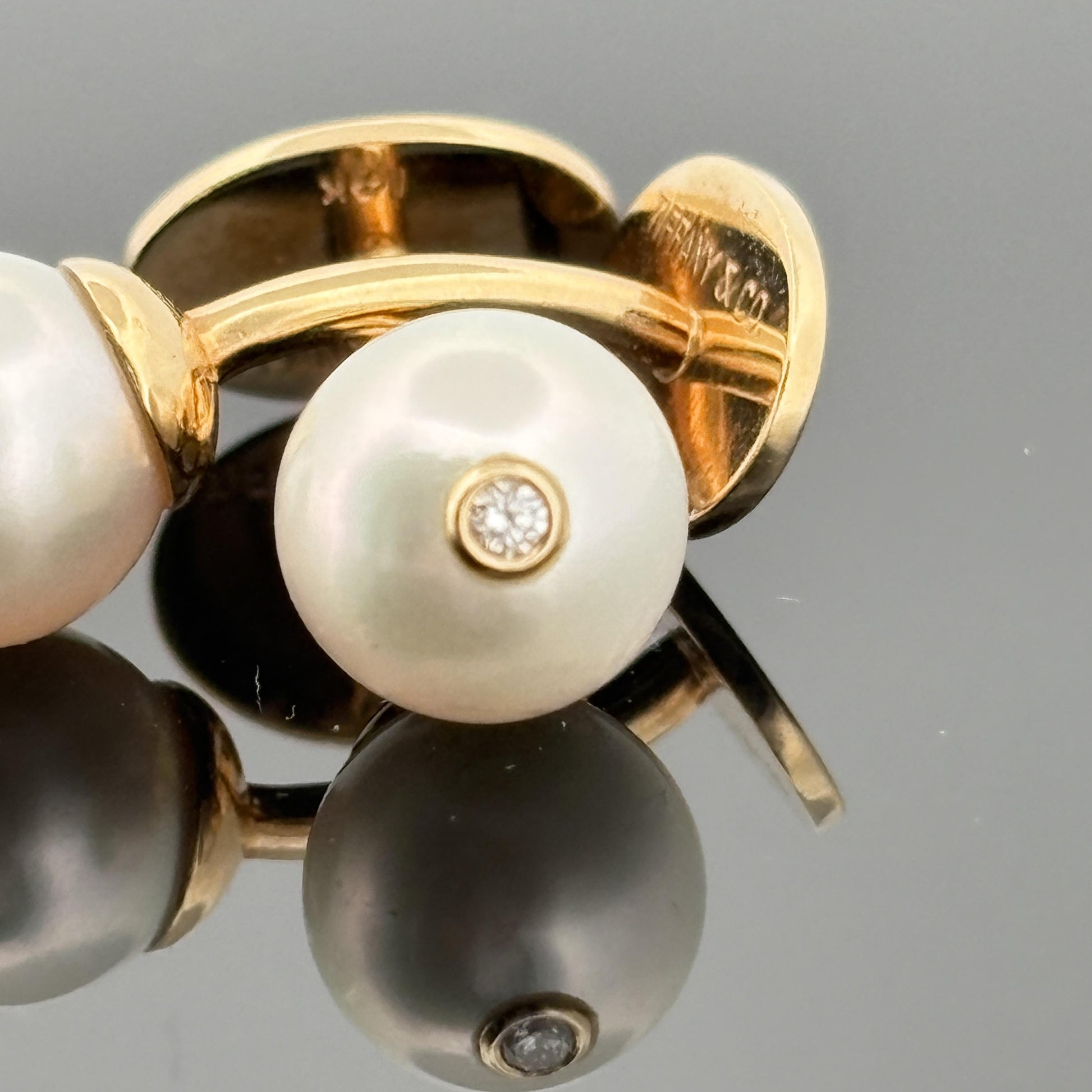 Vintage Tiffany & Co Akoya Pearl Cufflinks w/ Diamond Accent - 14k Yellow Gold