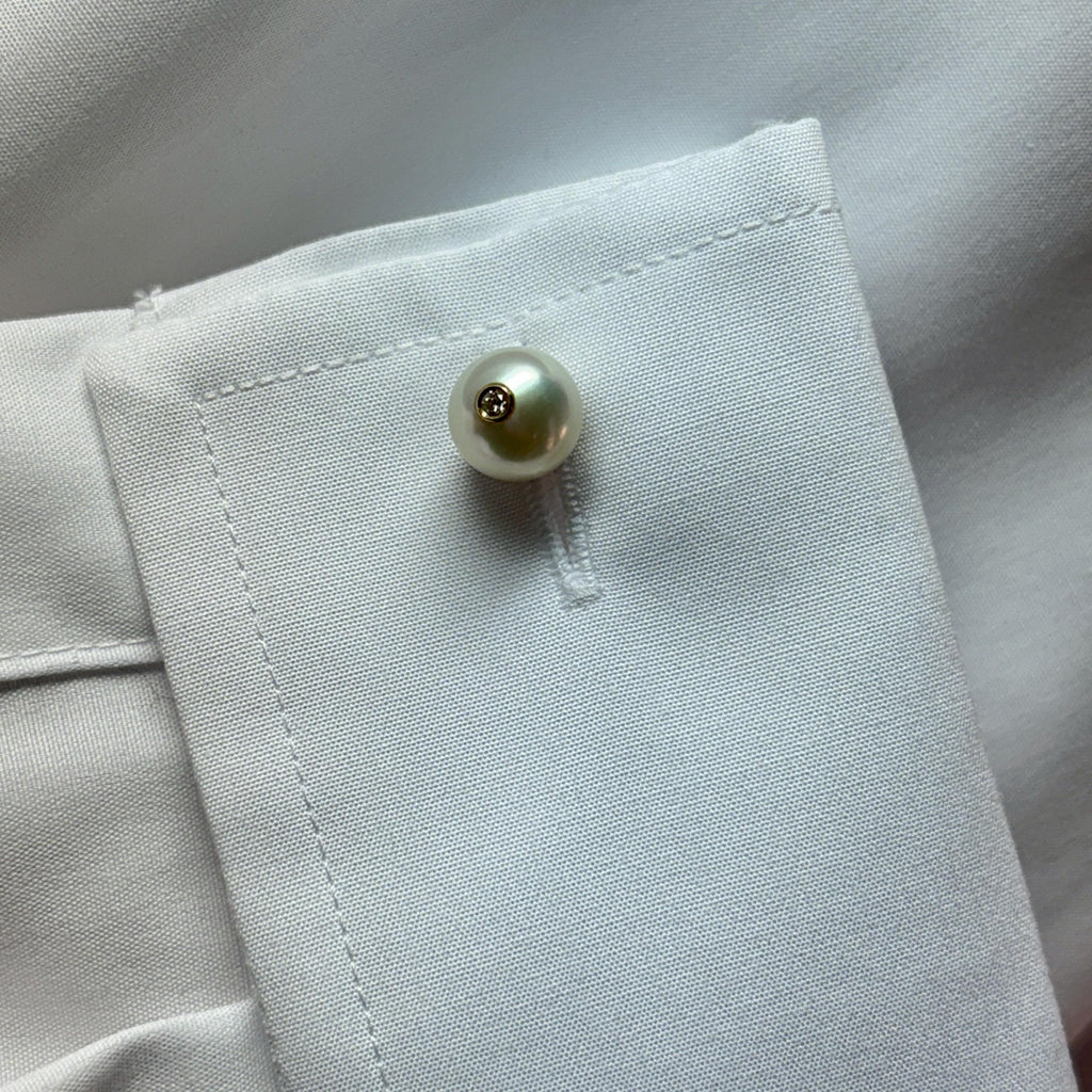 Vintage Tiffany & Co Akoya Pearl Cufflinks w/ Diamond Accent - 14k Yellow Gold
