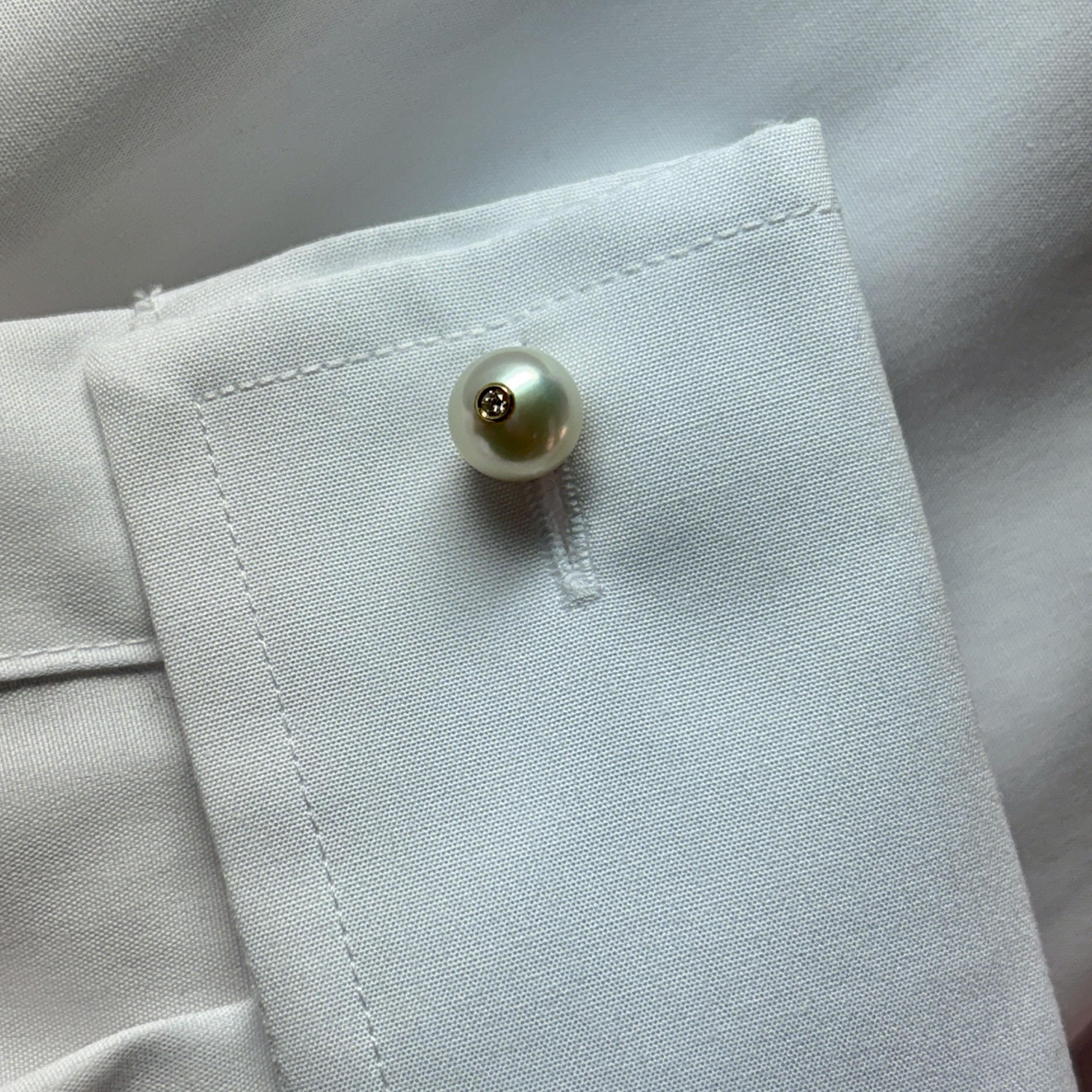 Vintage Tiffany & Co Akoya Pearl Cufflinks w/ Diamond Accent - 14k Yellow Gold
