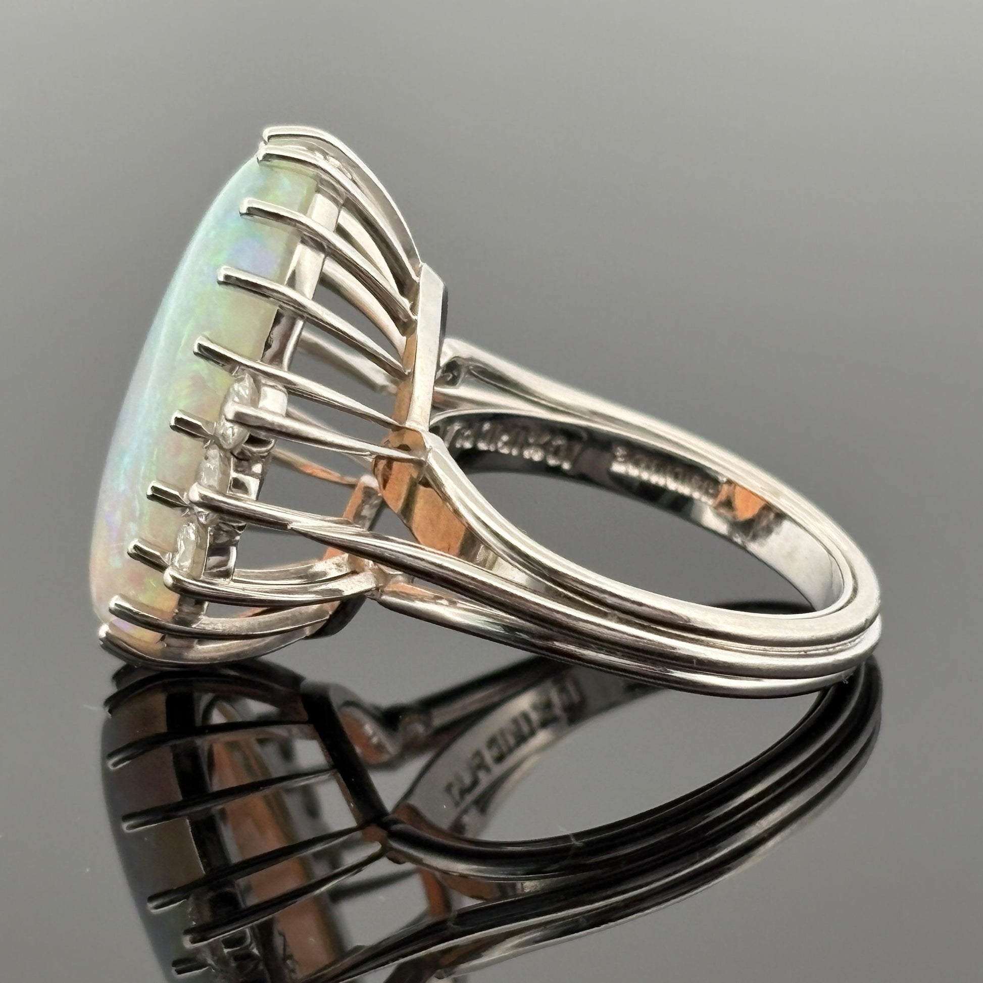 Vintage Mid-Century 6.70ct Crystal Opal Platinum & Diamond Ring