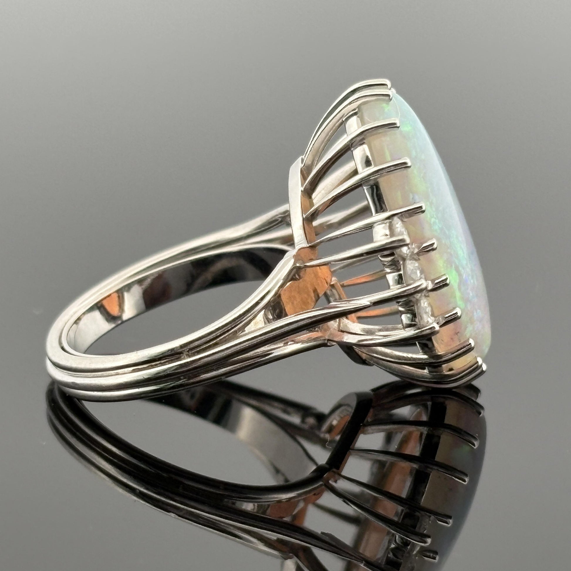Vintage Mid-Century 6.70ct Crystal Opal Platinum & Diamond Ring