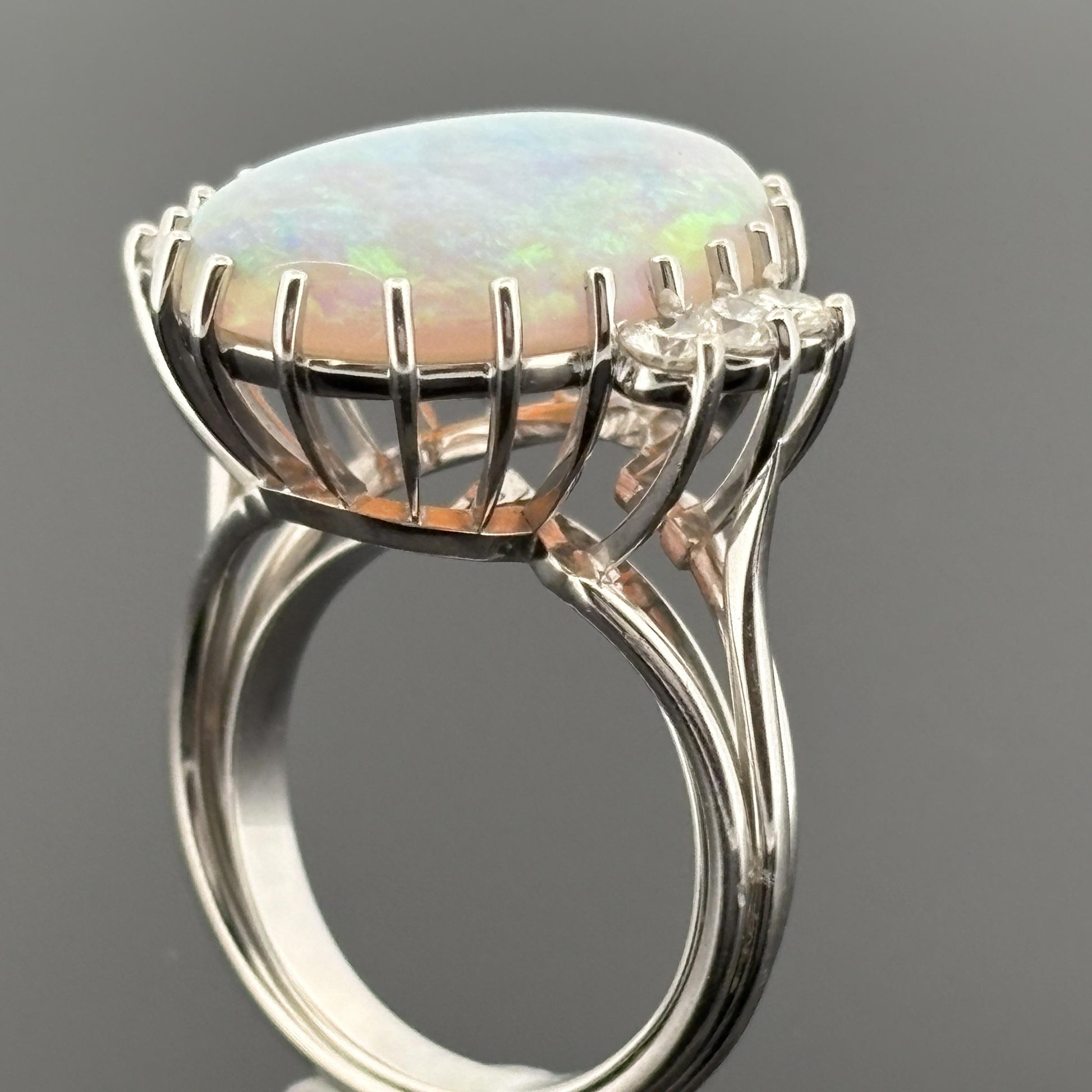 Vintage Mid-Century 6.70ct Crystal Opal Platinum & Diamond Ring