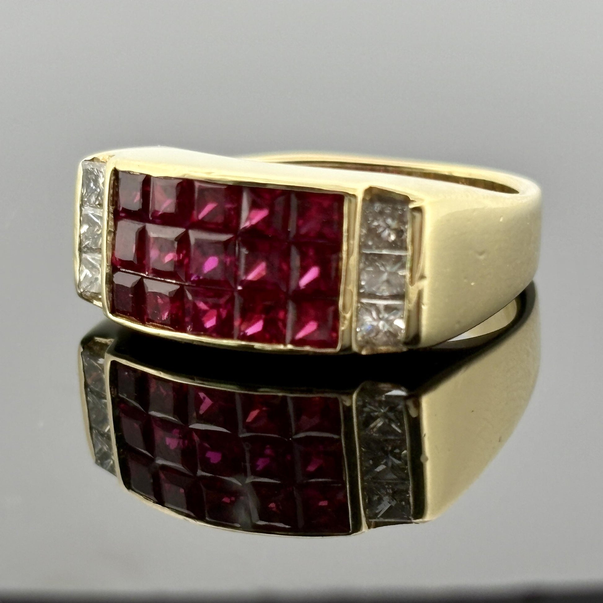 SeidenGang Ruby & Diamond 18k Yellow Gold Ring
