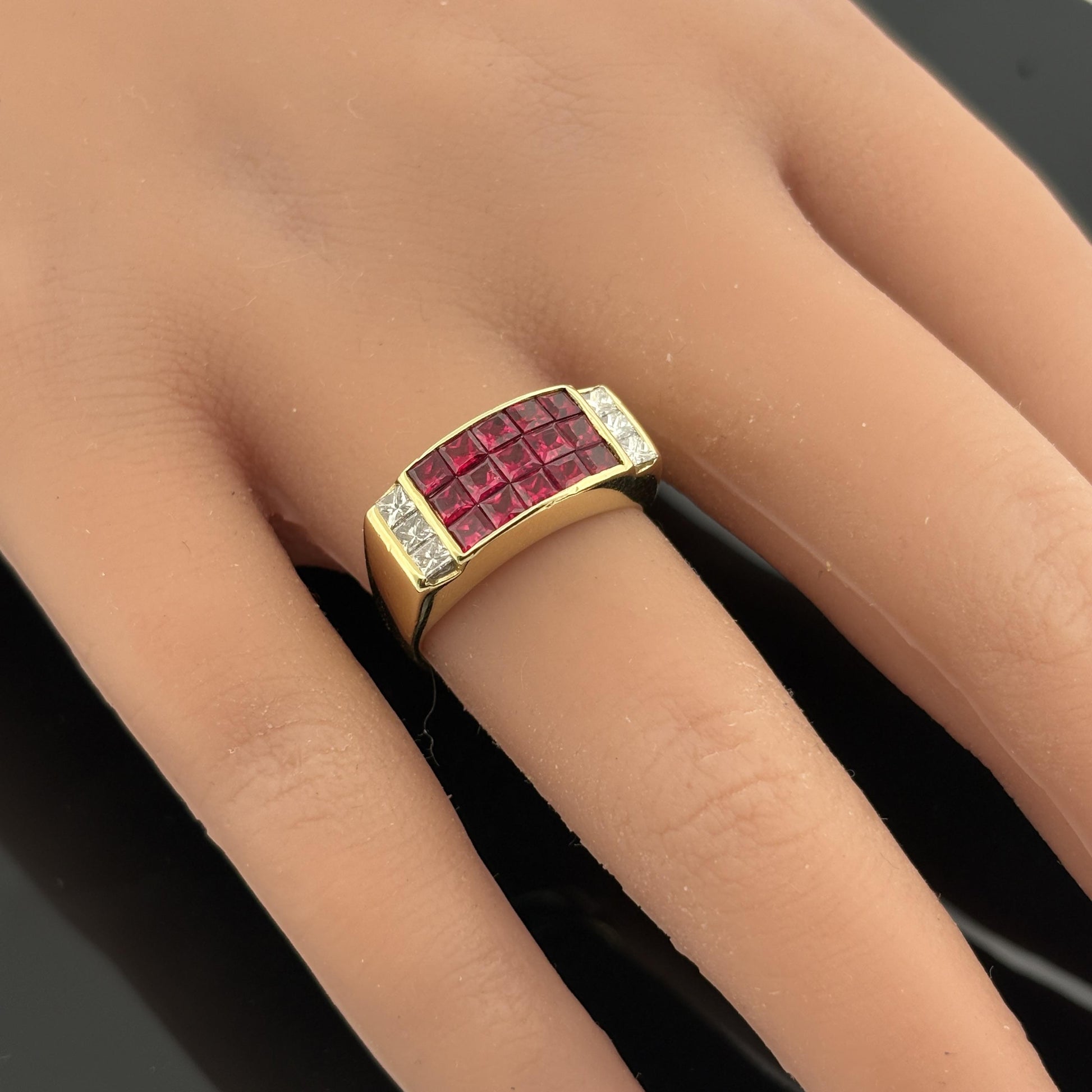 SeidenGang Ruby & Diamond 18k Yellow Gold Ring