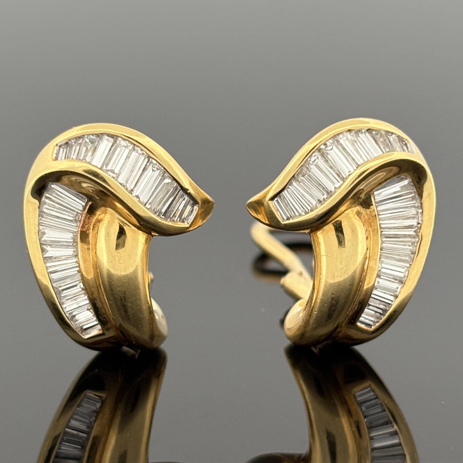 Estate 1.25ctw Diamond Baguette Channel-Set 18k Yellow Gold Earrings