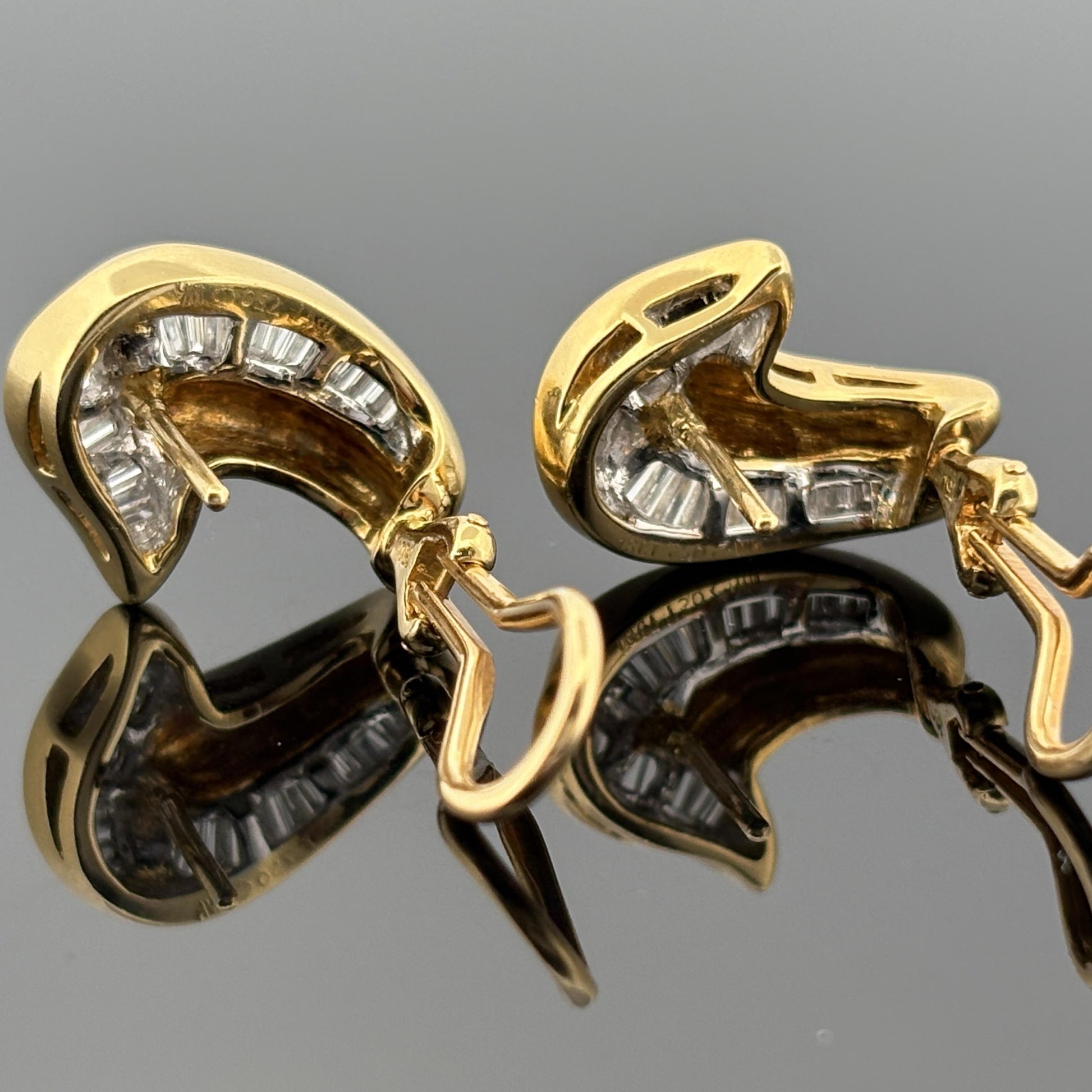 Estate 1.25ctw Diamond Baguette Channel-Set 18k Yellow Gold Earrings