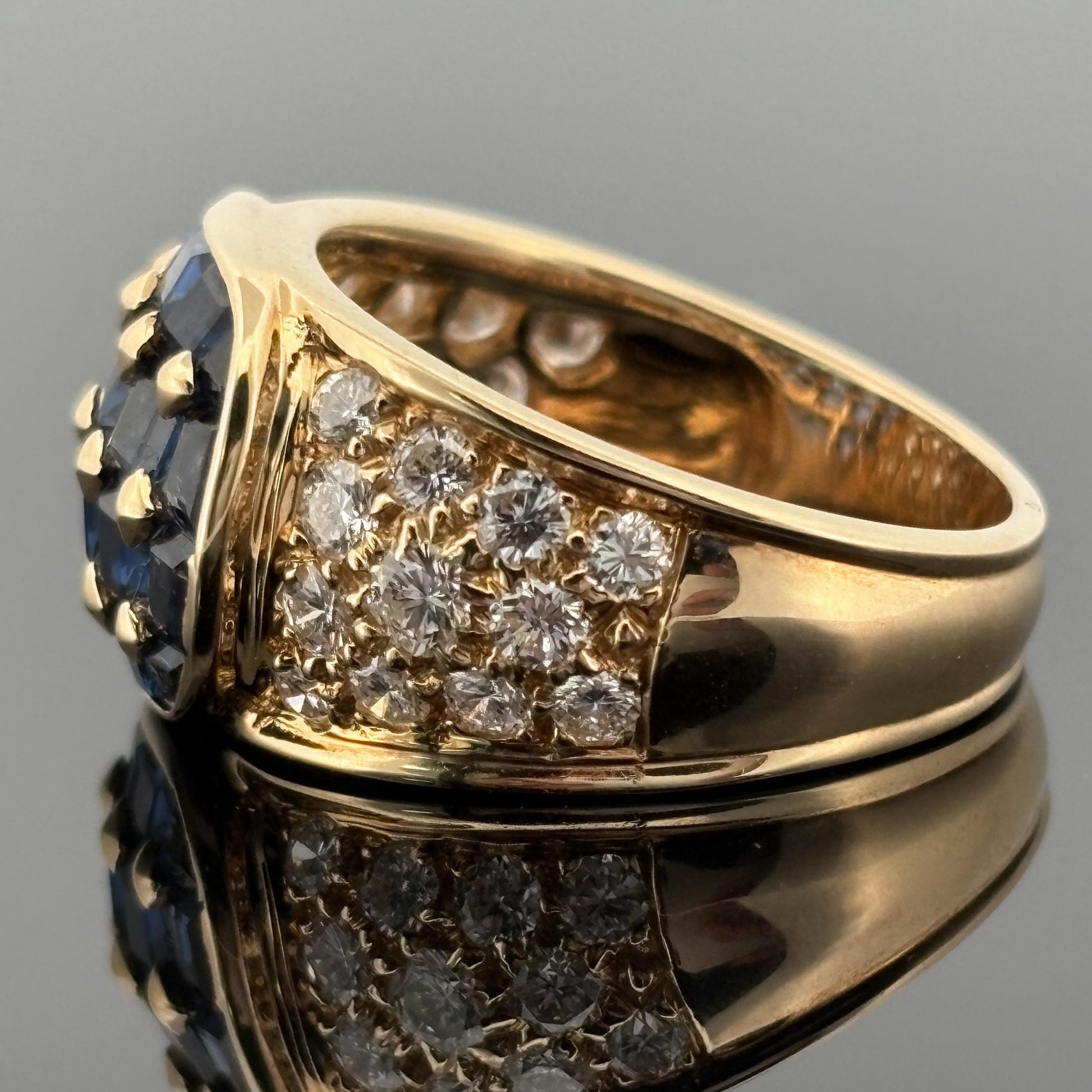 Sapphire & Diamond Ring 18k Yellow Gold