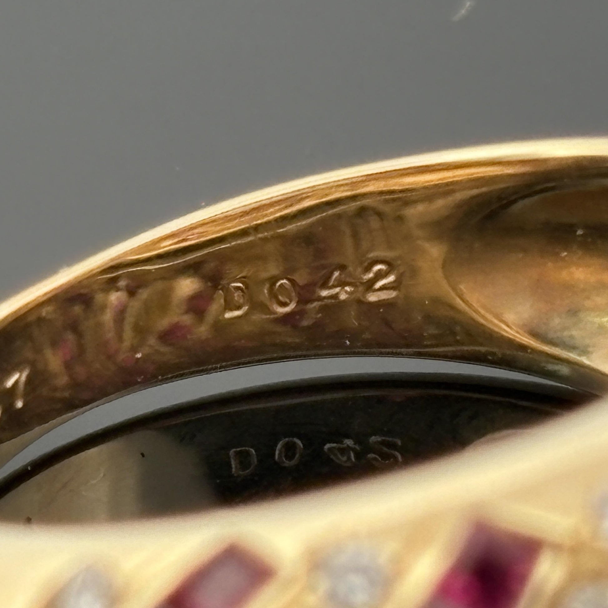 Ruby & Diamond Zig Zag Band 18k Yellow Gold 1.99ctw