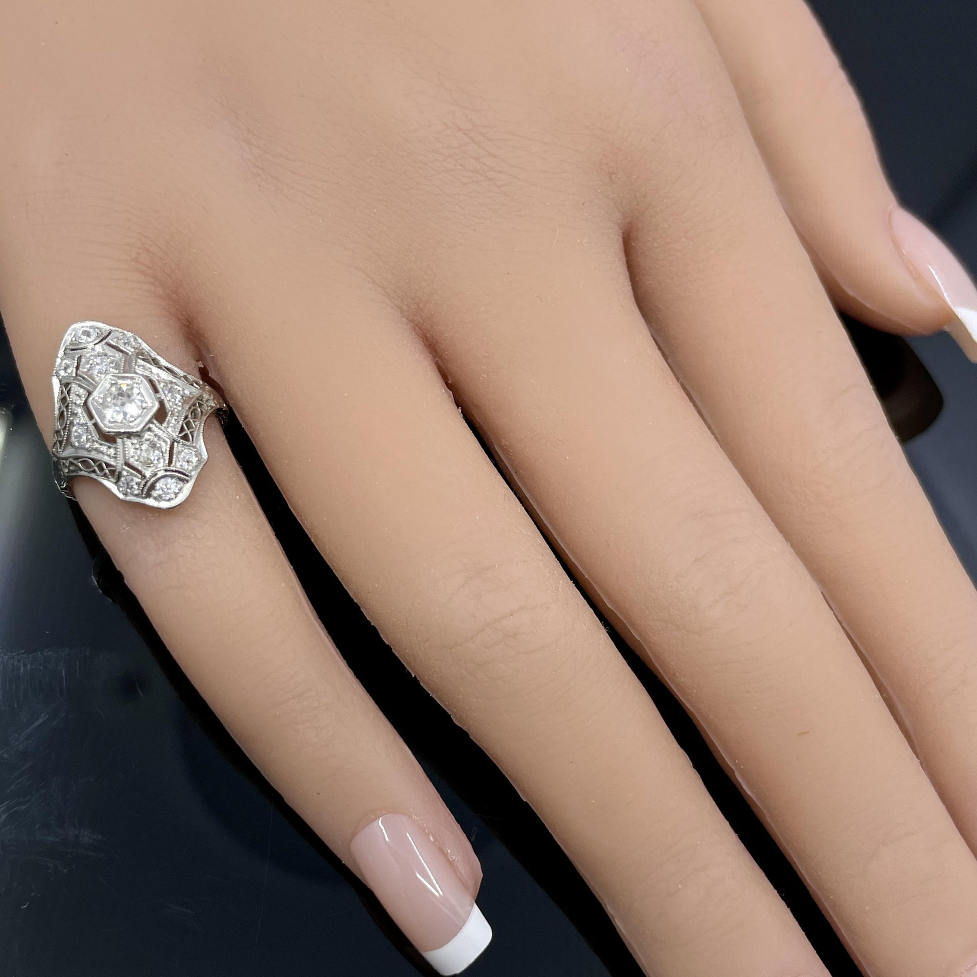 Antique Edwardian Platinum Filigree Diamond Ring