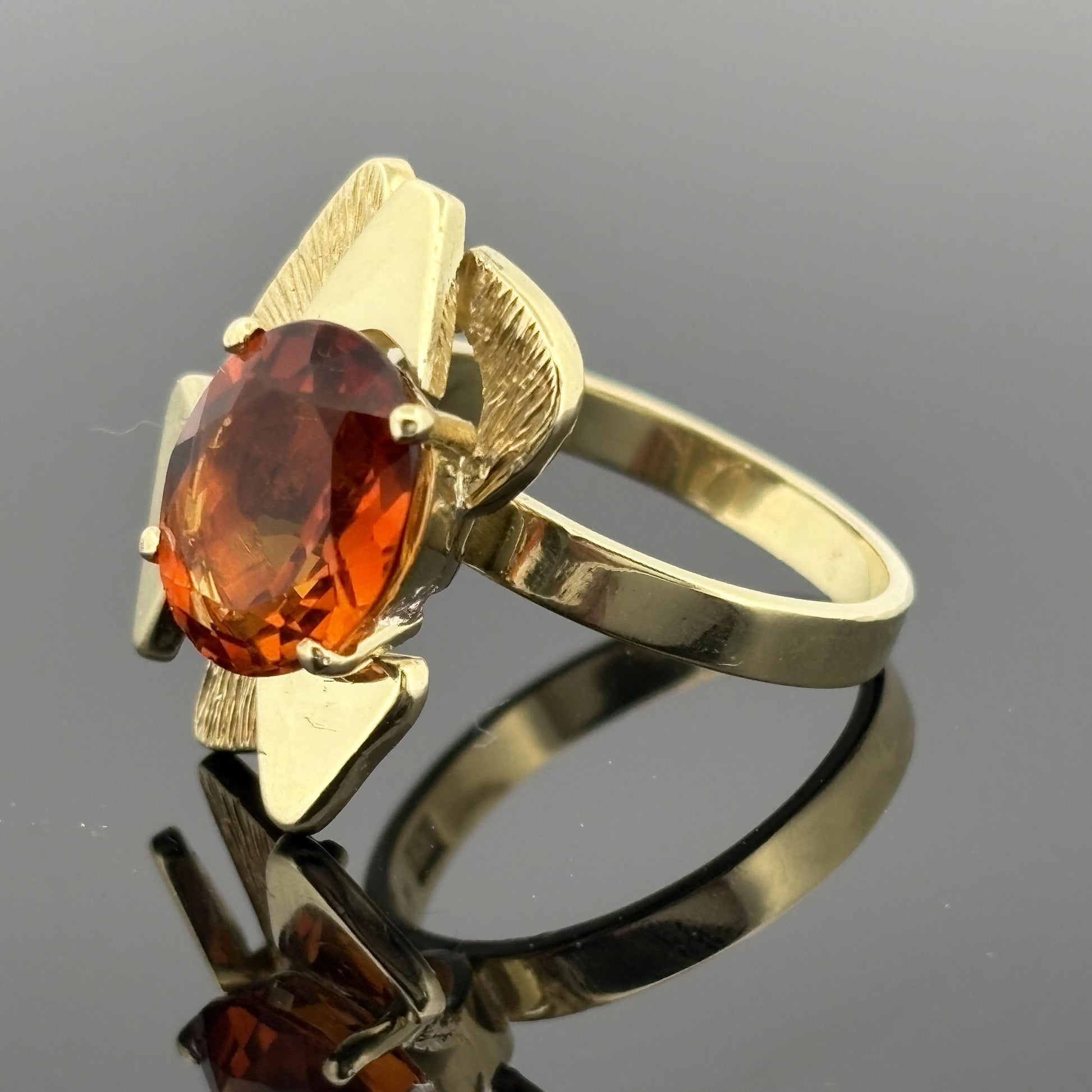 Mid-Century Modern Mediera Citrine Ring 18k - G. Alcedo