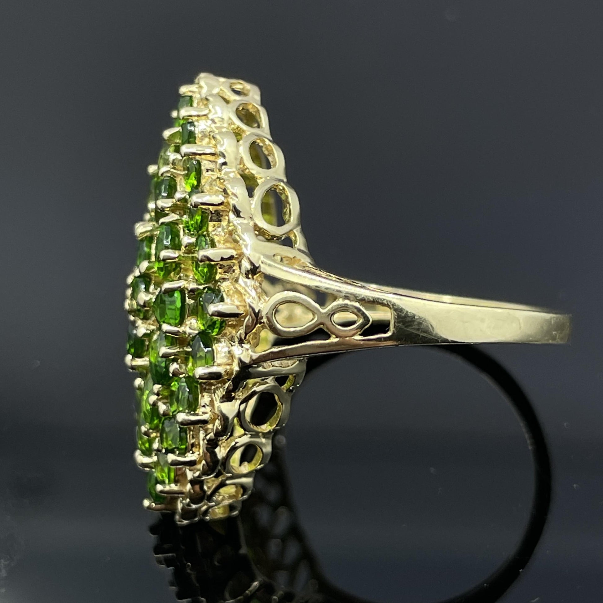 Estate Tsavorite Garnet 14k Yellow Gold Cocktail Ring