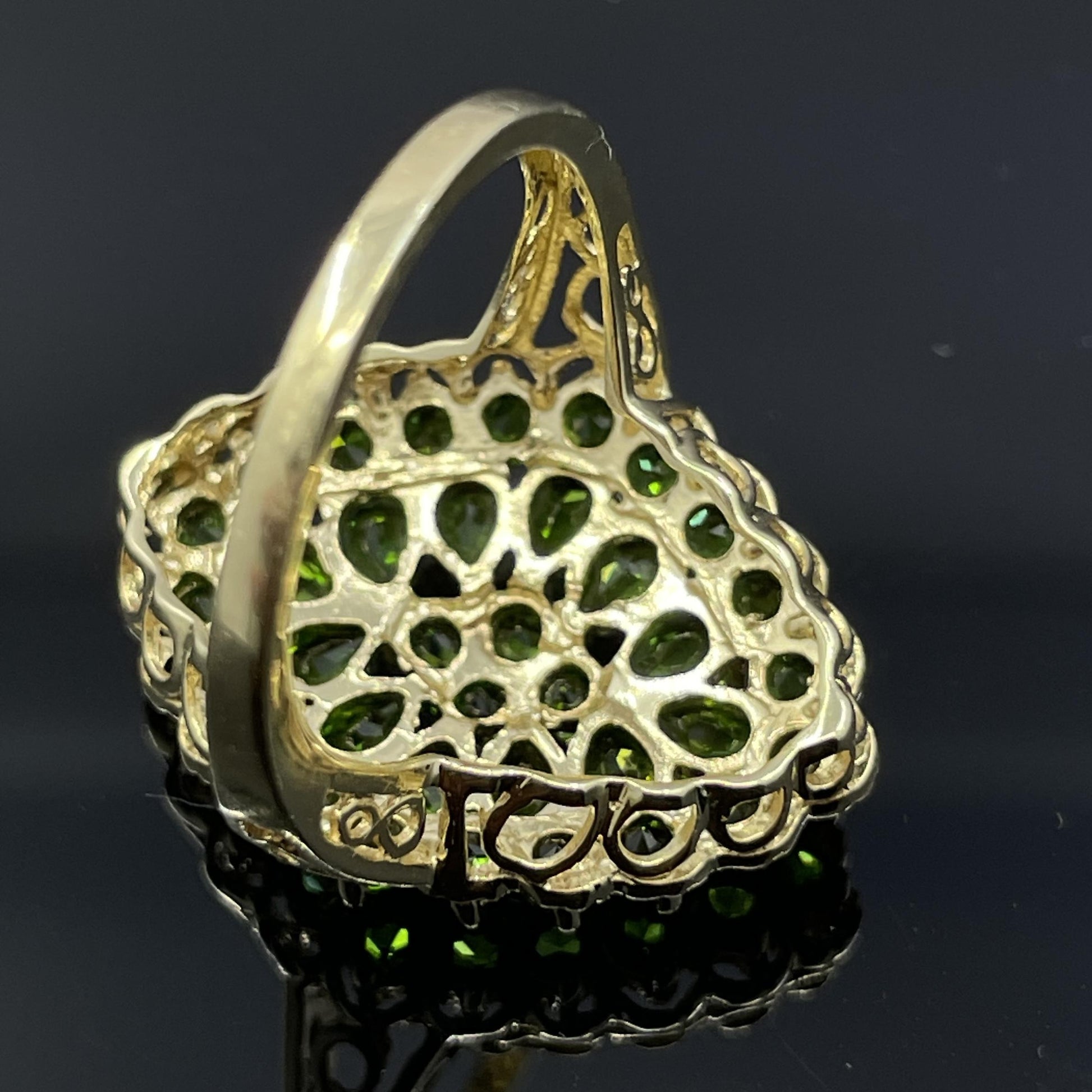 Estate Tsavorite Garnet 14k Yellow Gold Cocktail Ring