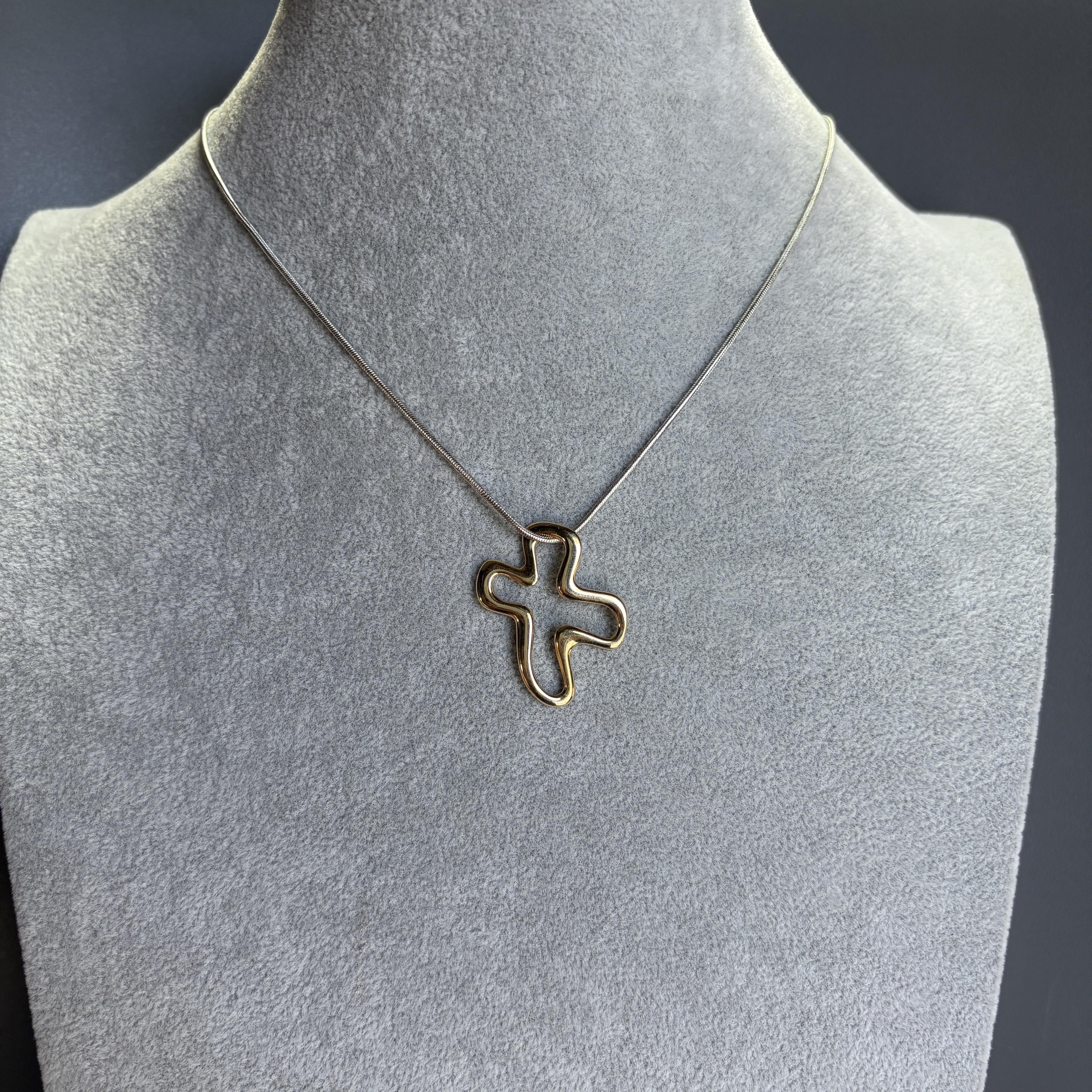 Abstract Openwork Cross Pendant in 18k Yellow Gold