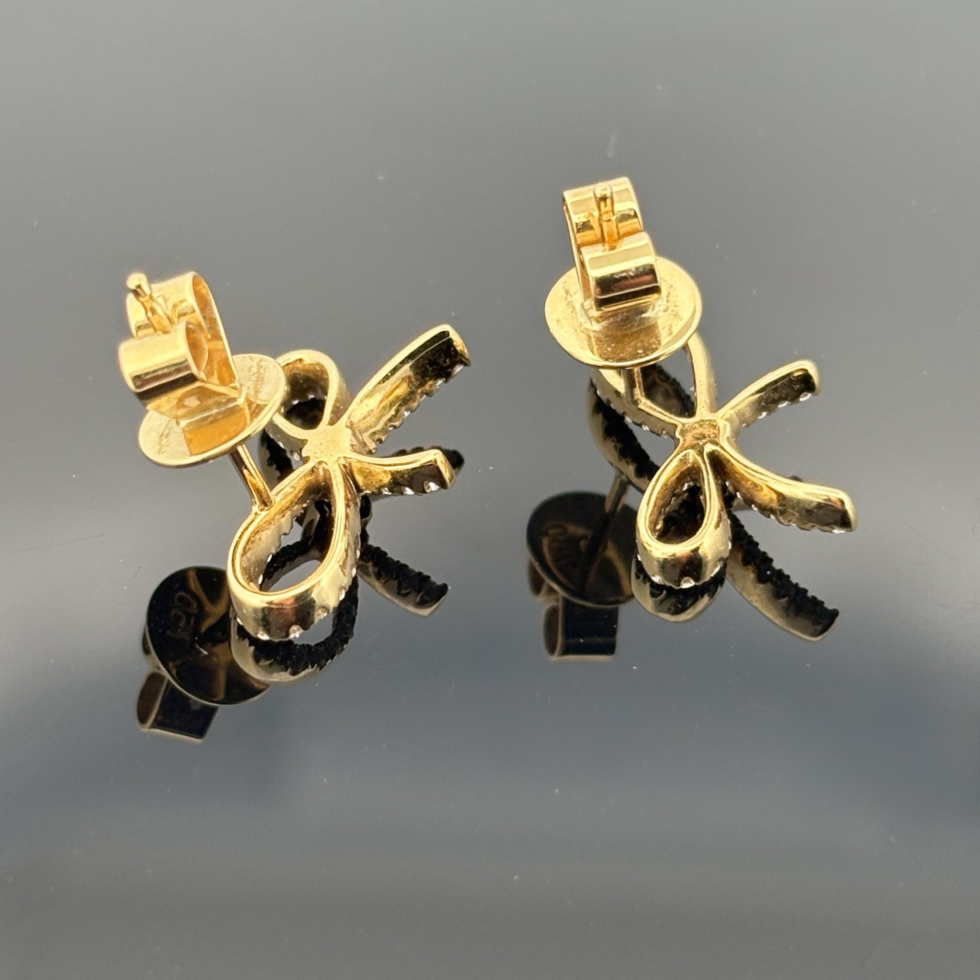 Estate Bow Diamond Earrings 0.24ctw 18k Yellow Gold