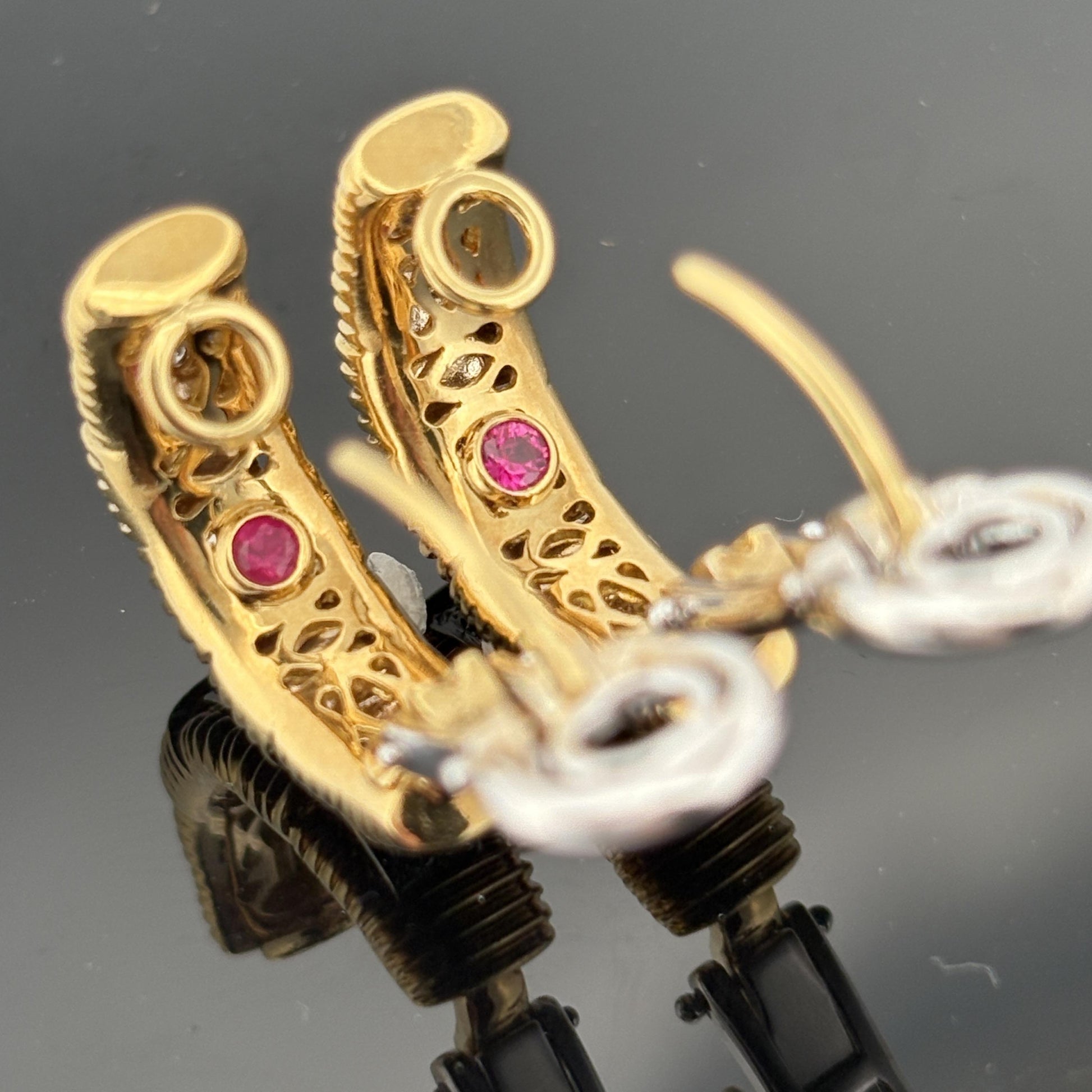 Roberto Coin Appassionata Diamond Semi Hoop Earrings 18k Gold