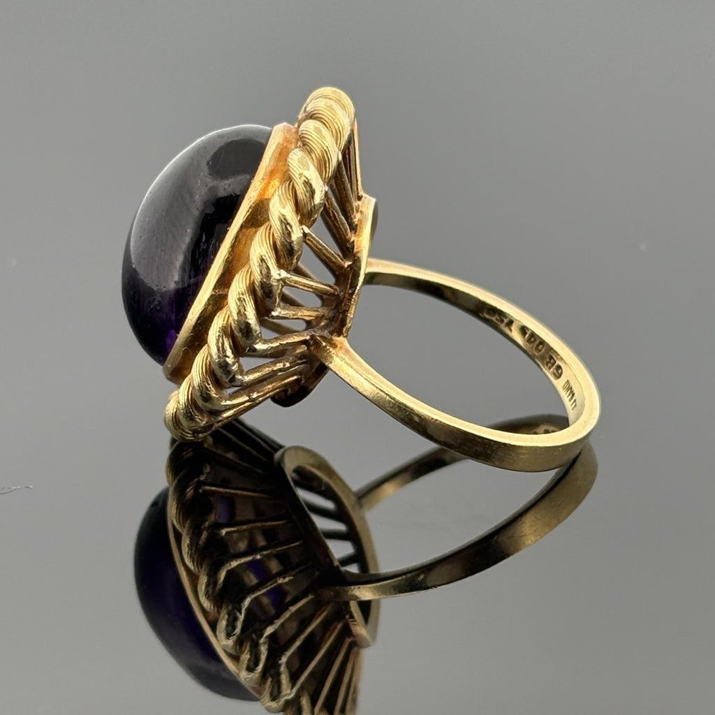 Vintage Mid-Century Amethyst Rope Motif Ring in 18k Yellow Gold