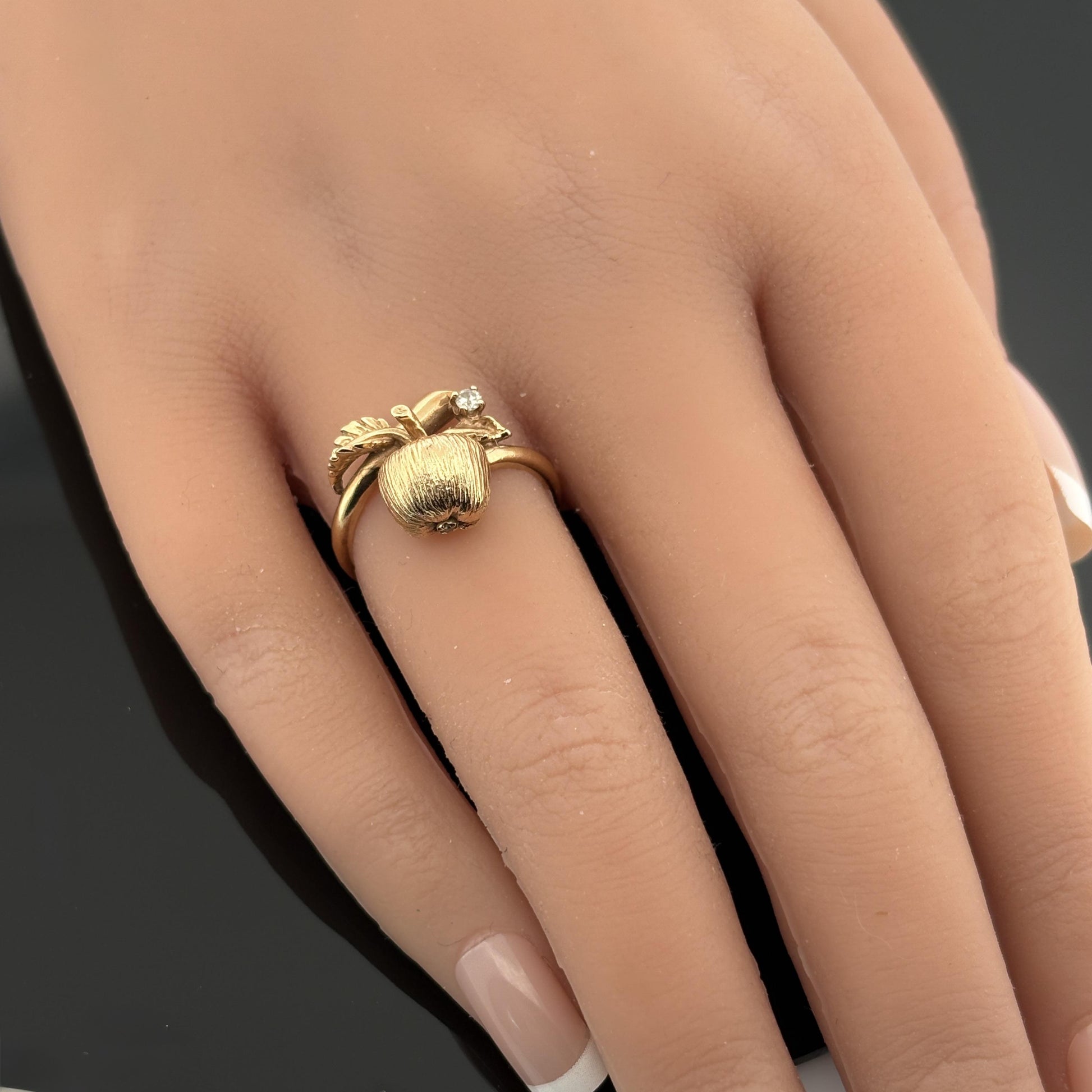 Vintage Apple Ring 14k Yellow Gold & Diamond