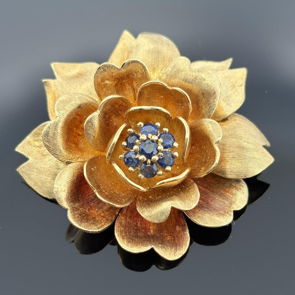 Vintage Flower Brooch 18k Yellow Gold & Blue Sapphire, Italy ca. 1970