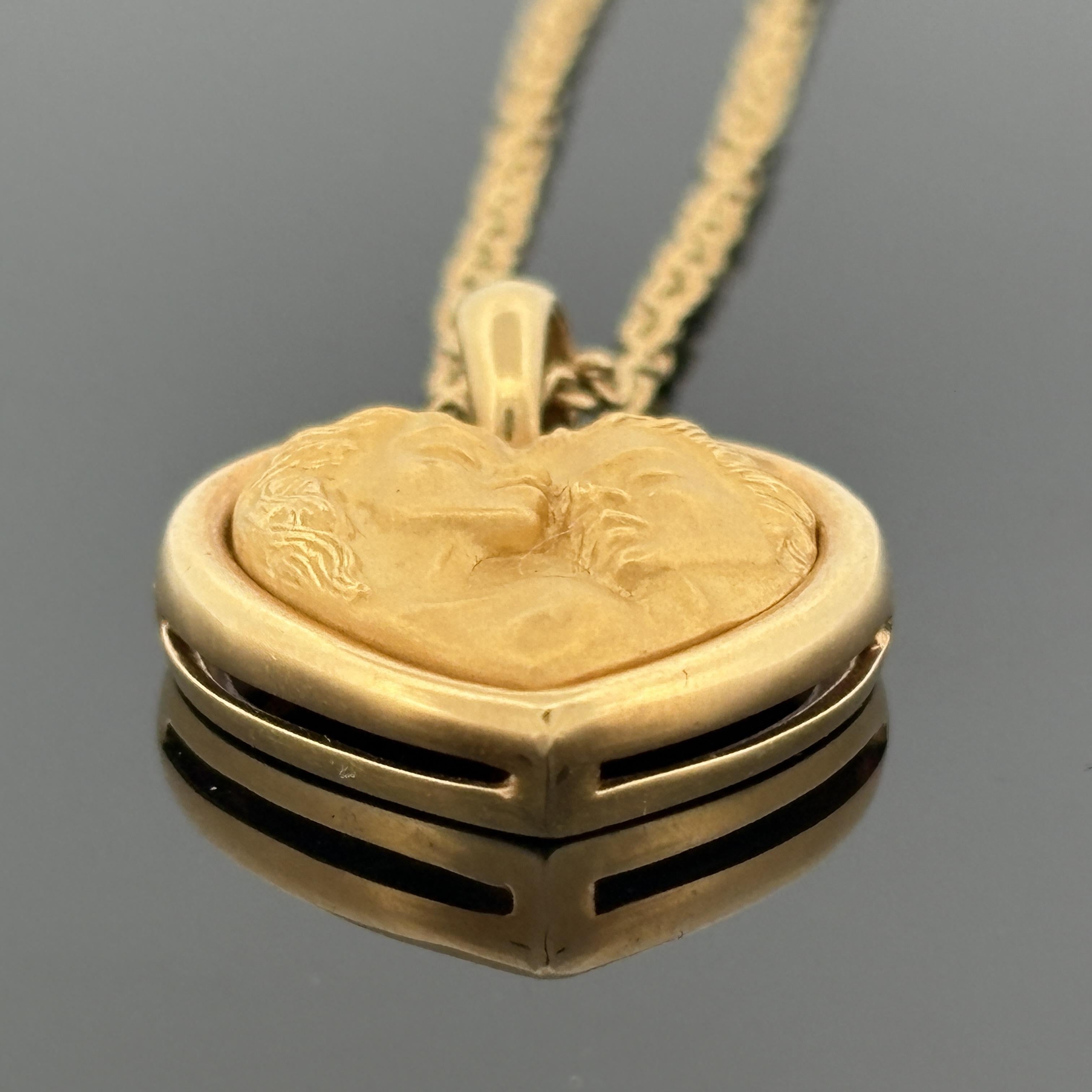 Carrera y Carrera Romeo & Juliet Heart Pendant Necklace 18k Gold