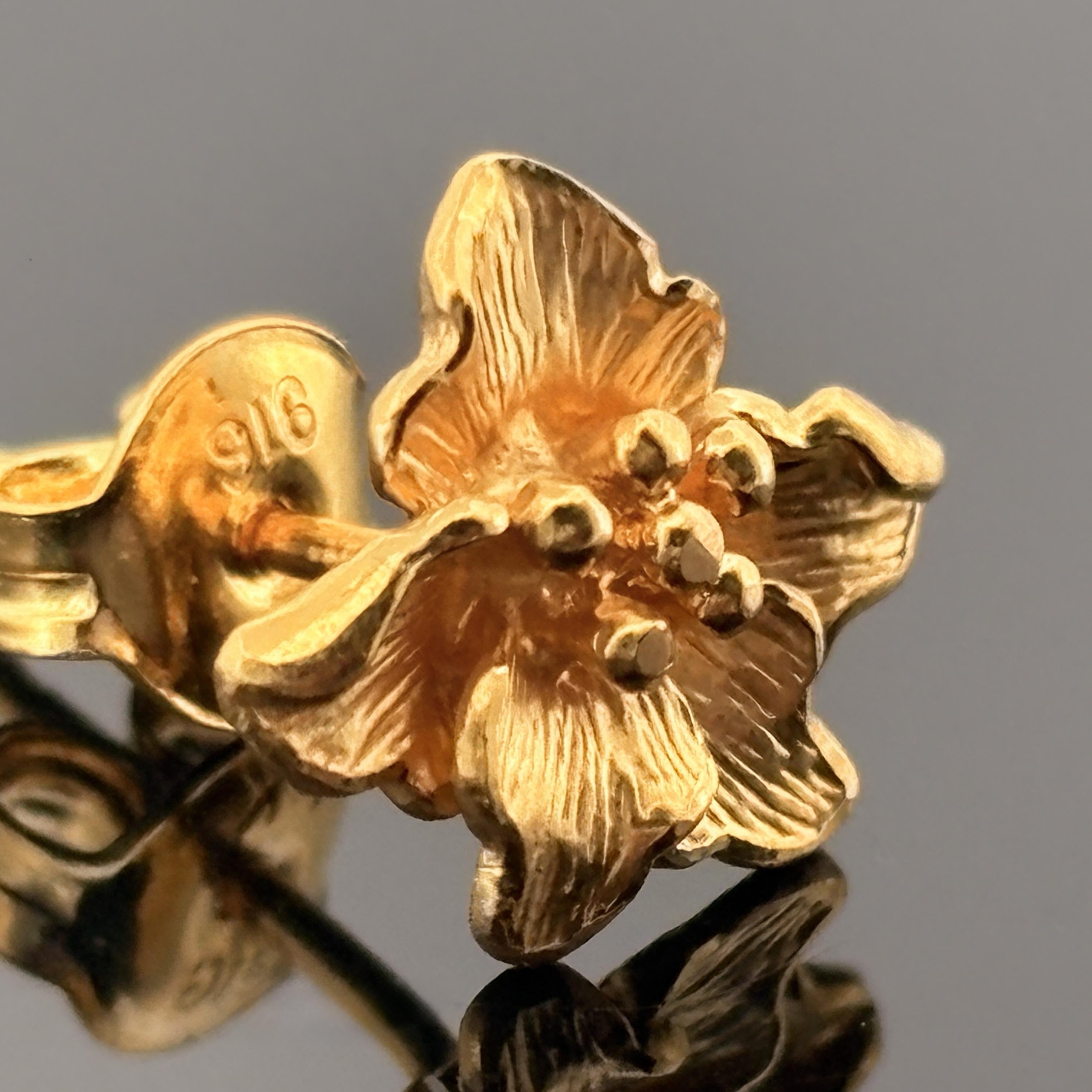Petite Hibiscus Flower Stud Earrings 22k Yellow Gold