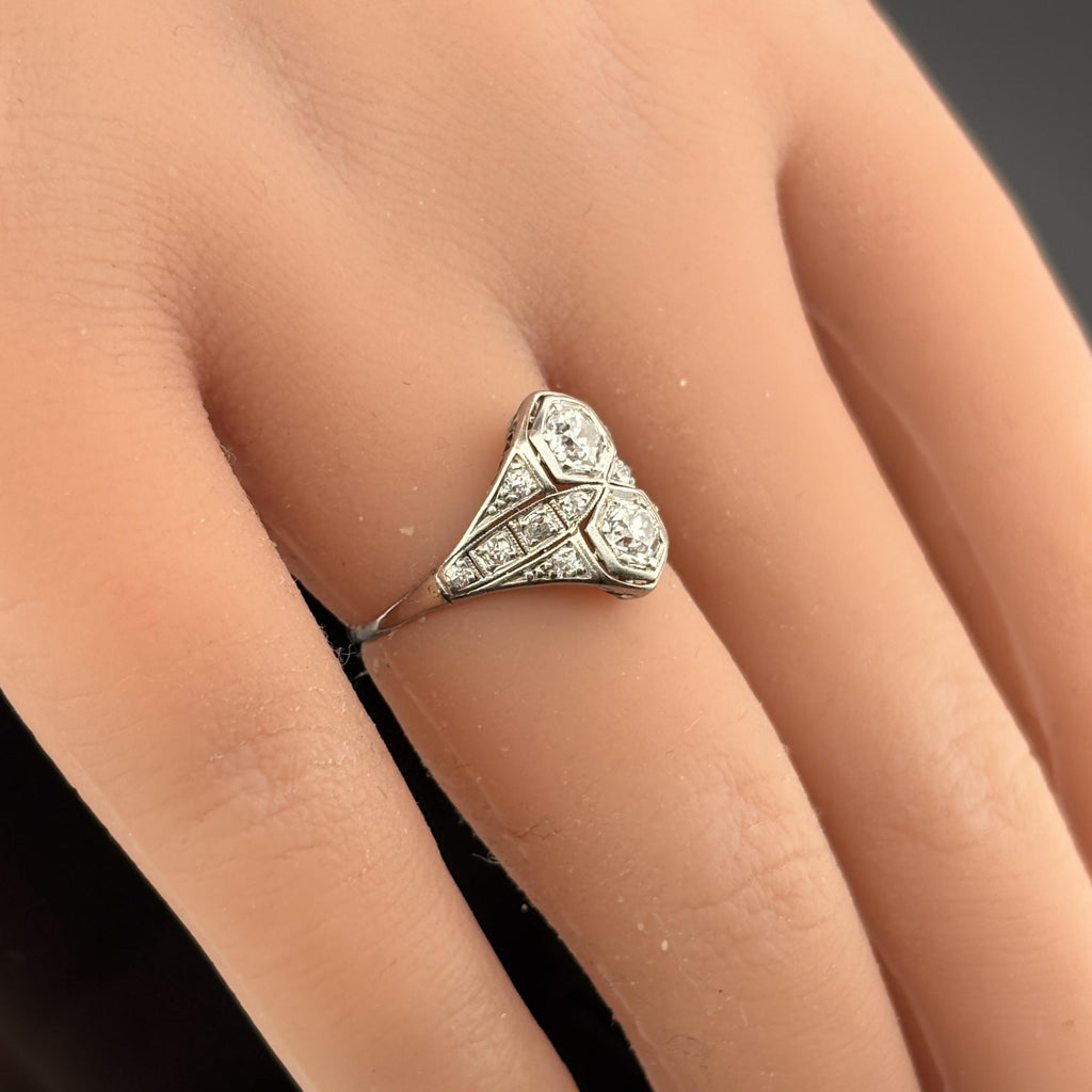 Antique Art Deco European Cut Diamond Platinum Toi et Moi Ring
