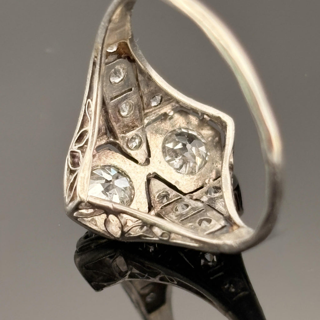 Antique Art Deco European Cut Diamond Platinum Toi et Moi Ring
