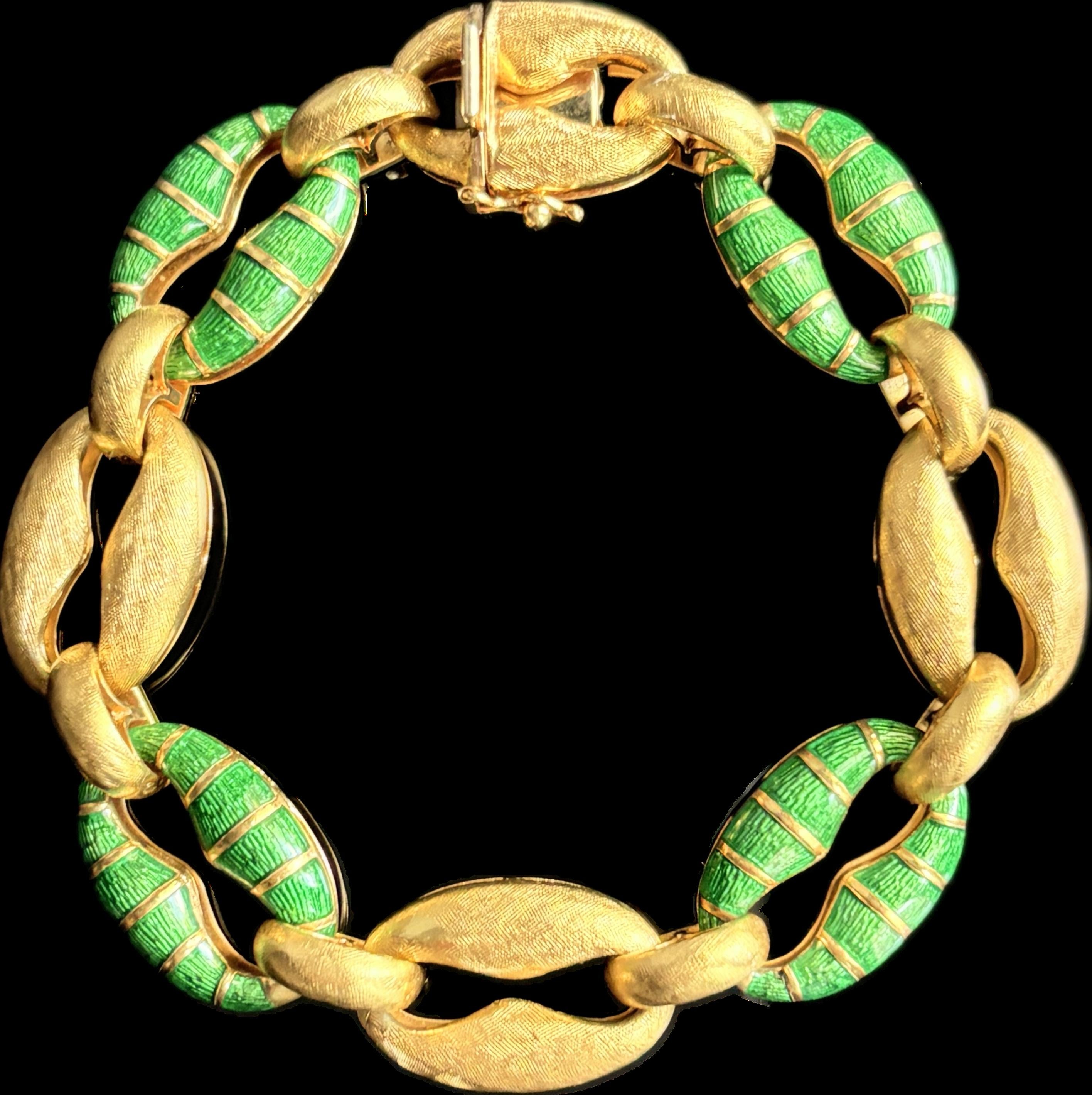 Vintage Unoarre Chunky Mariner Link Green Enamel Bracelet 18k