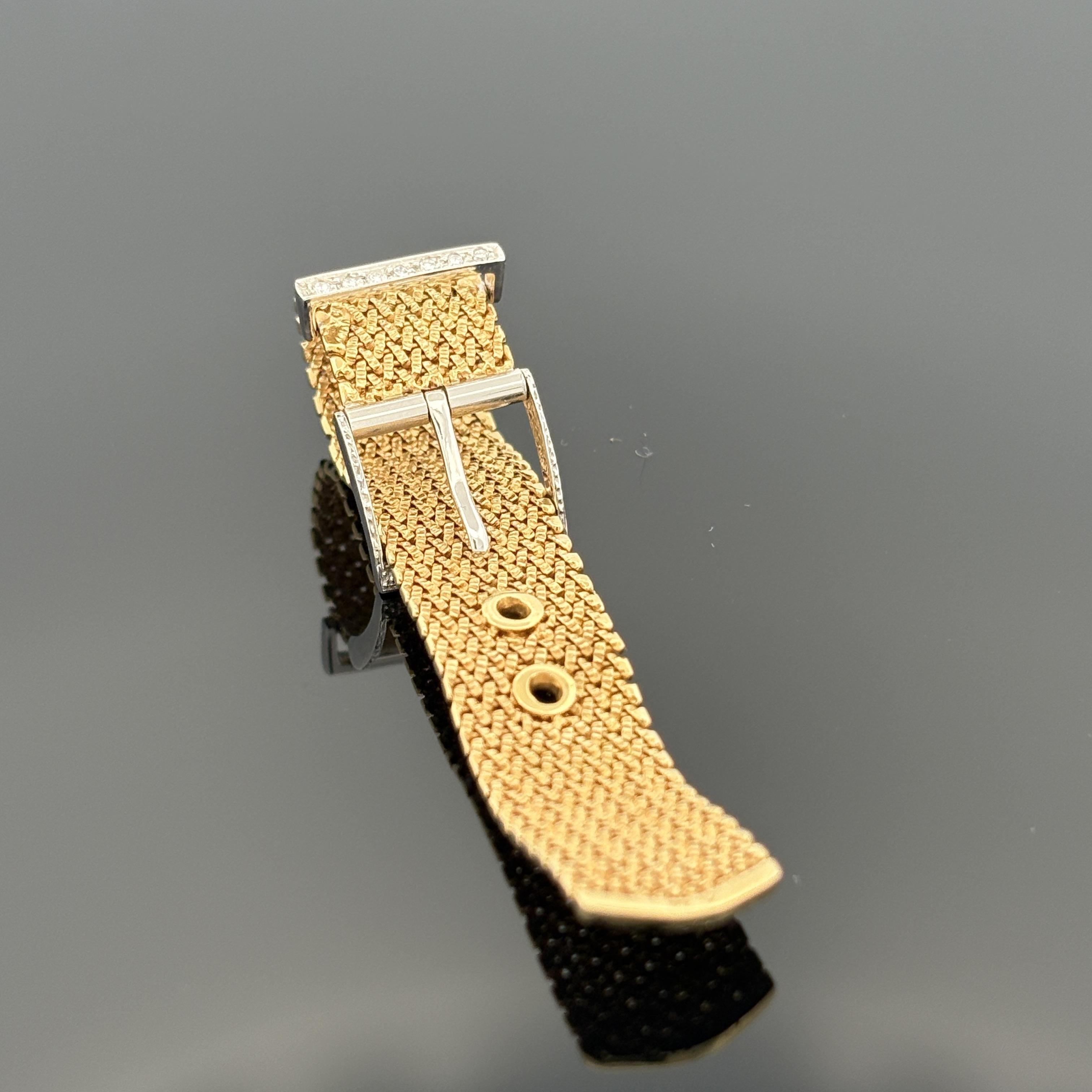 H. Stern Adjustable & Flexible 18k Gold Belt Ring w/ Diamonds Sz 8 or 6