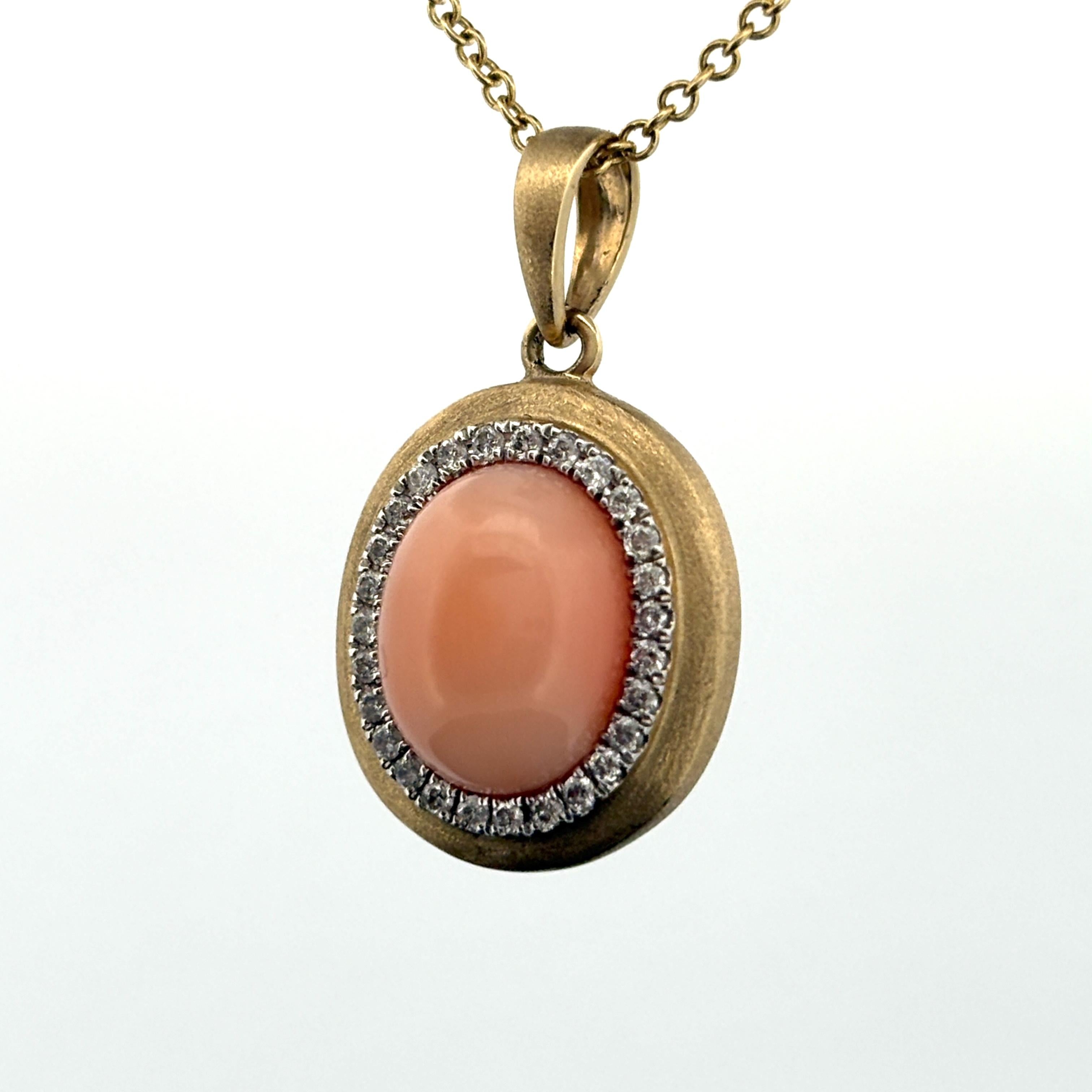 Effy Coral Cabochon & Diamond Pendant Necklace Satin Finish 14k Yellow Gold