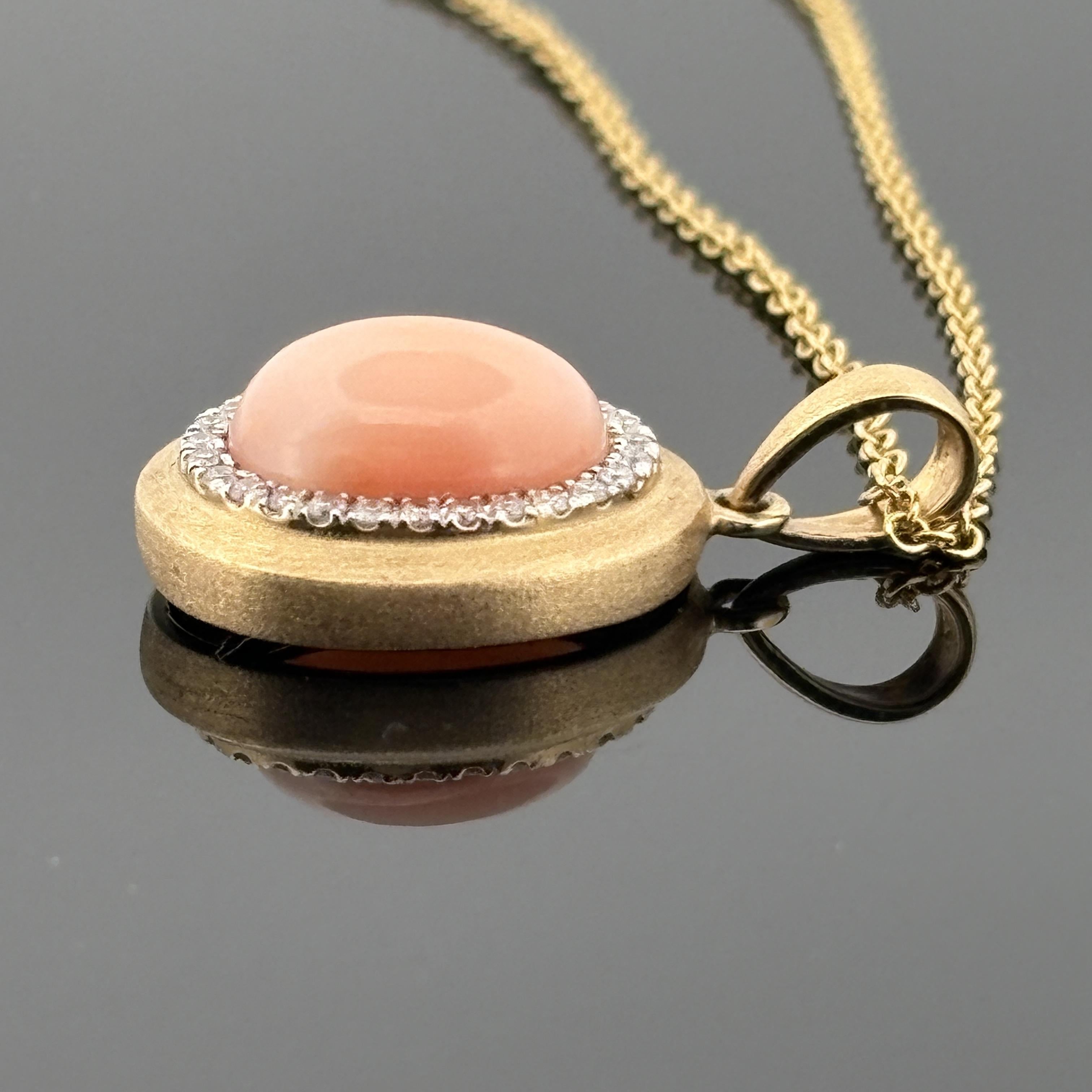 Effy Coral Cabochon & Diamond Pendant Necklace Satin Finish 14k Yellow Gold