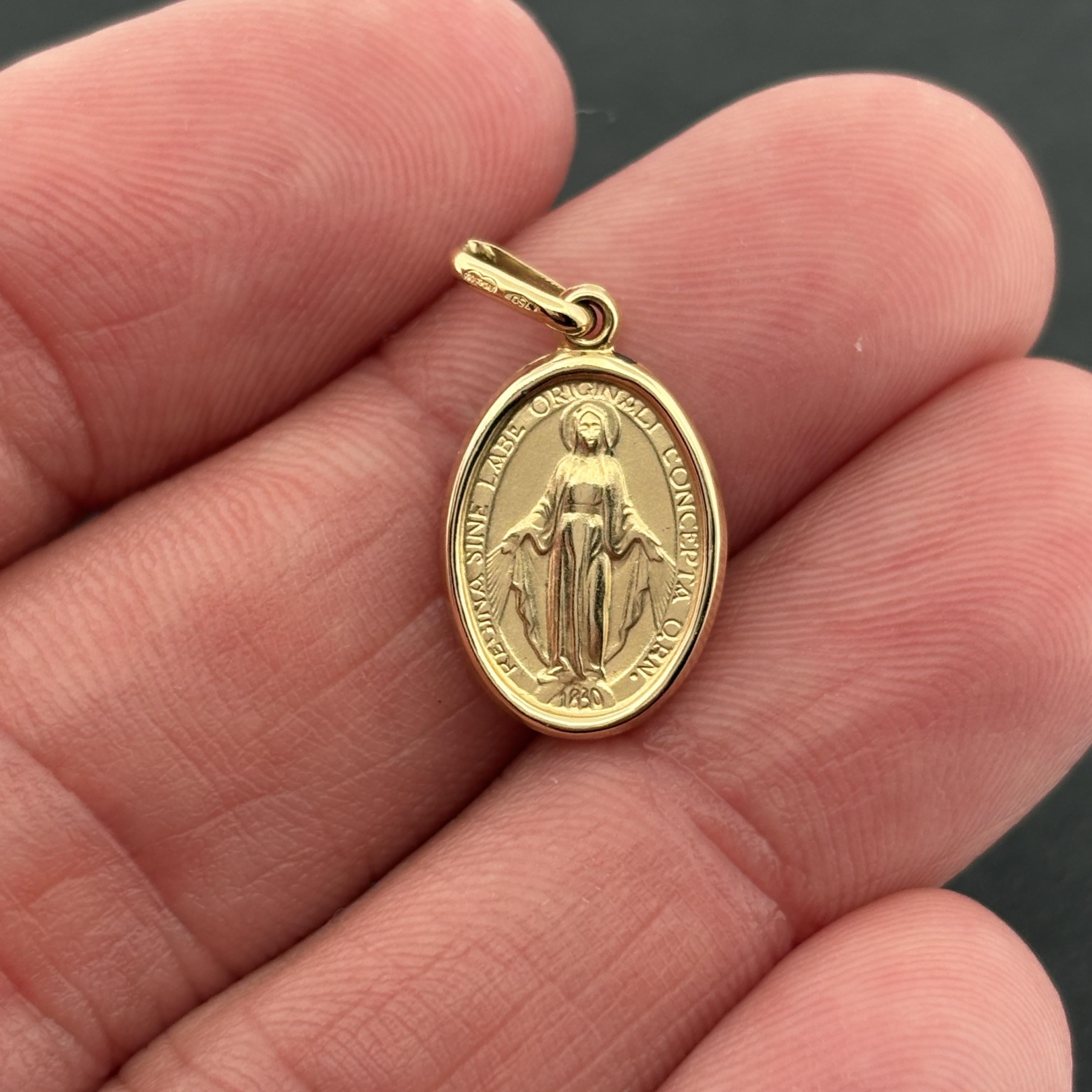 Miraculous Medal 15mm 18k Yellow Gold - Italy - UnoArre