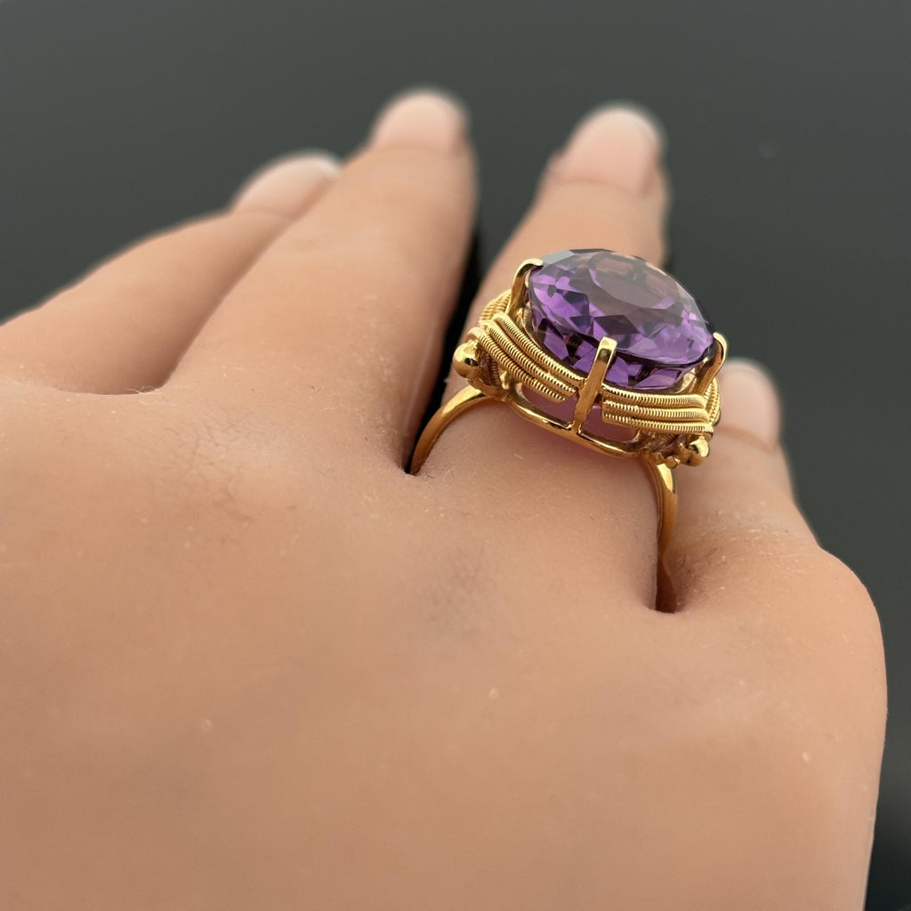 Vintage H. Stern Amethyst Ring 18k Yellow Gold, 12.65ct