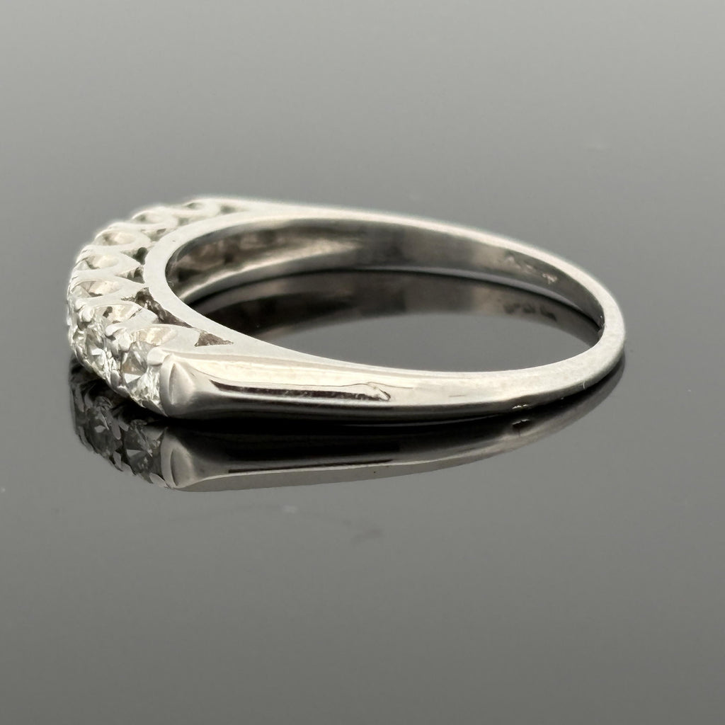 Vintage 1950s Mid-Century Platinum Diamond Band – Fishtail Set, 0.50ctw, Sz 7.25