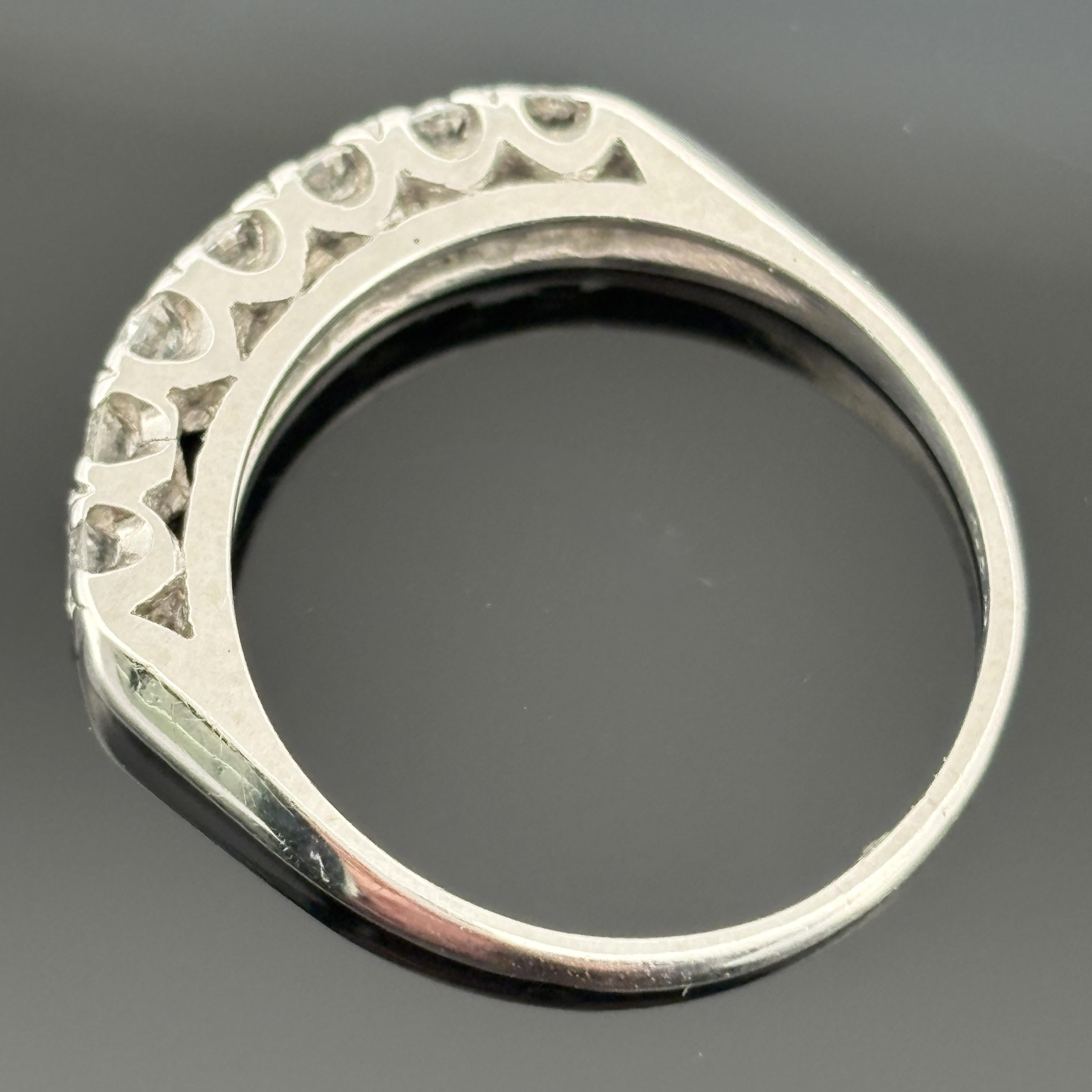 Vintage 1950s Mid-Century Platinum Diamond Band – Fishtail Set, 0.50ctw, Sz 7.25