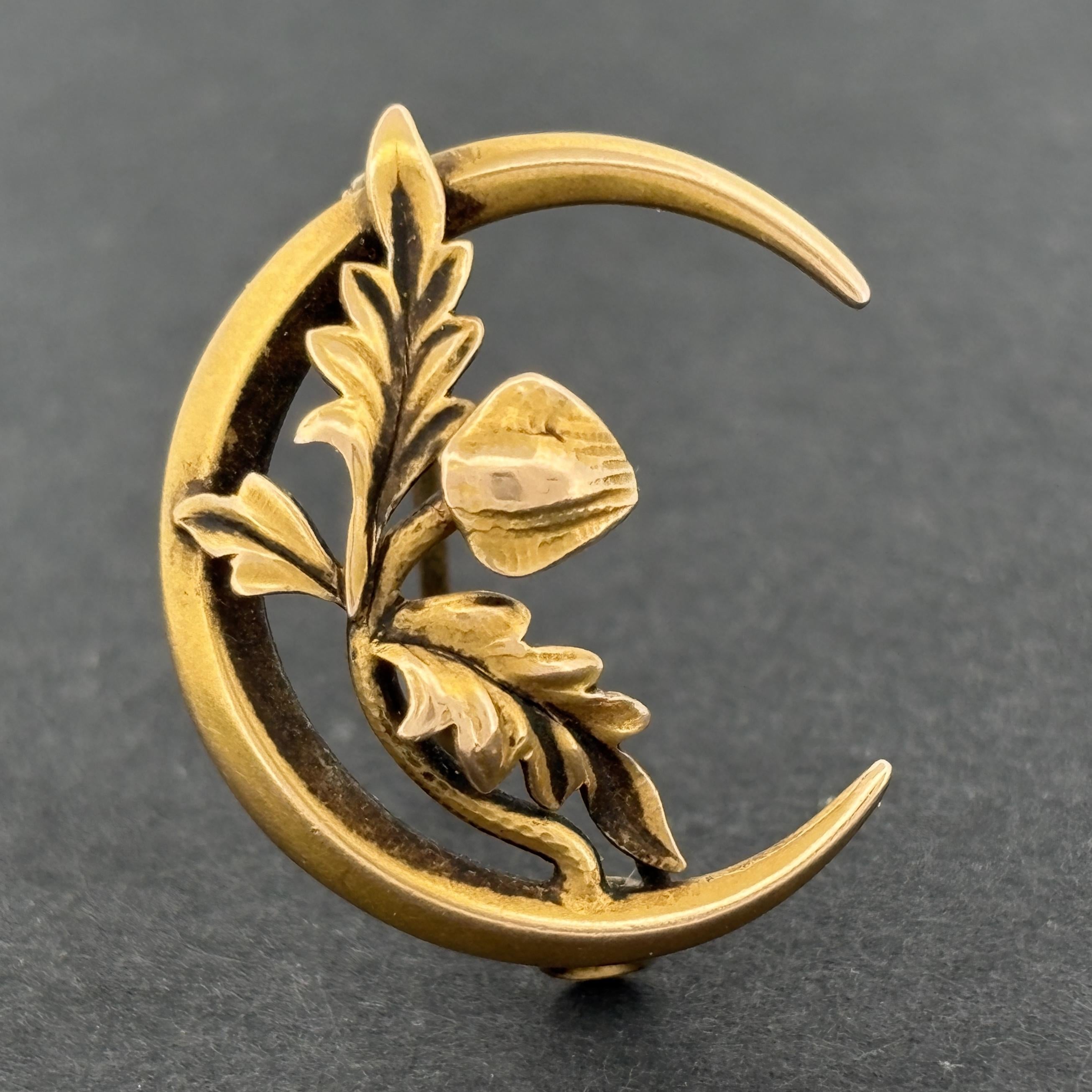 Antique Victorian Crescent Moon & Oak Leaf 14k Gold Pin