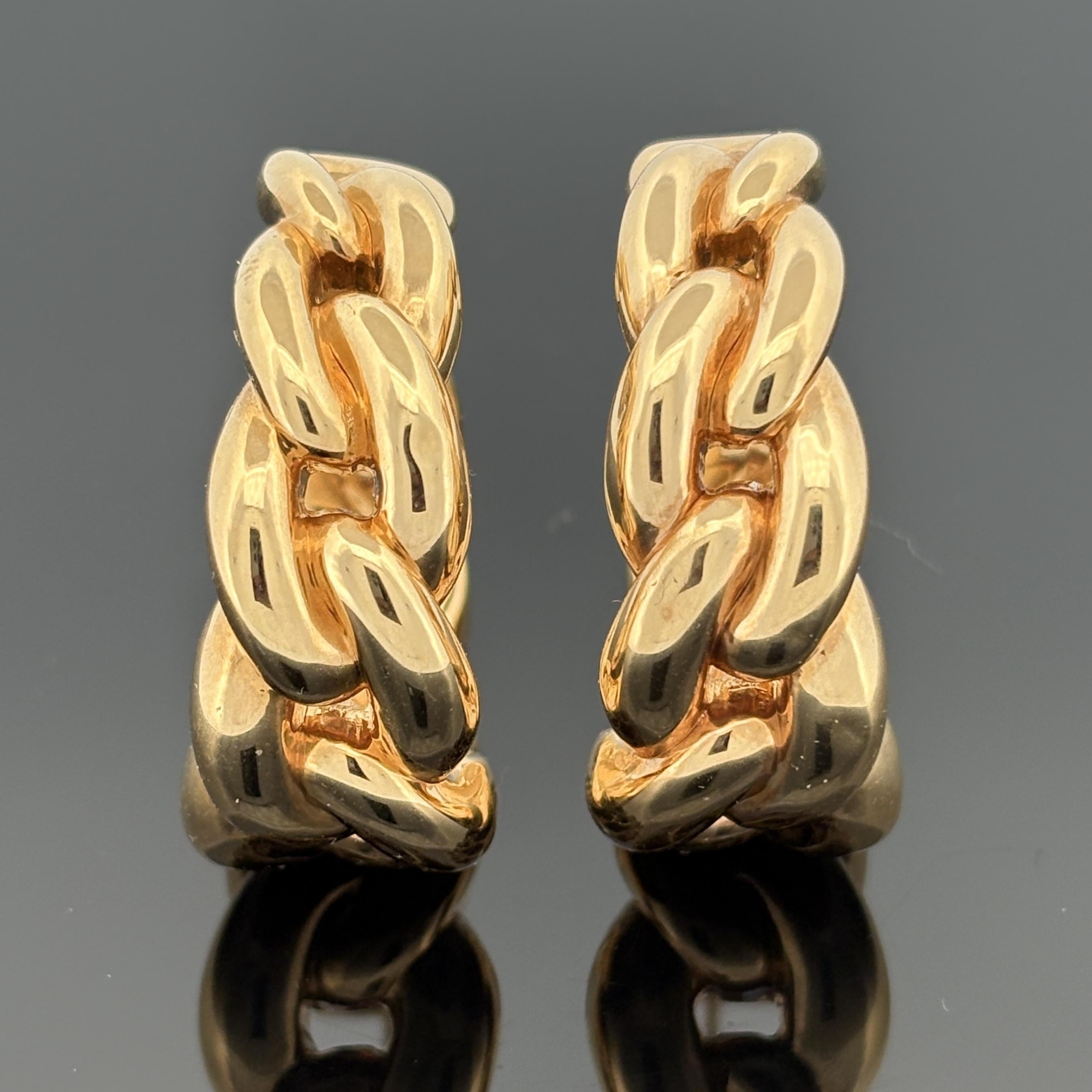 Vintage 18k Yellow Gold Large Curb Link Hoop Earrings by Il Gioiello