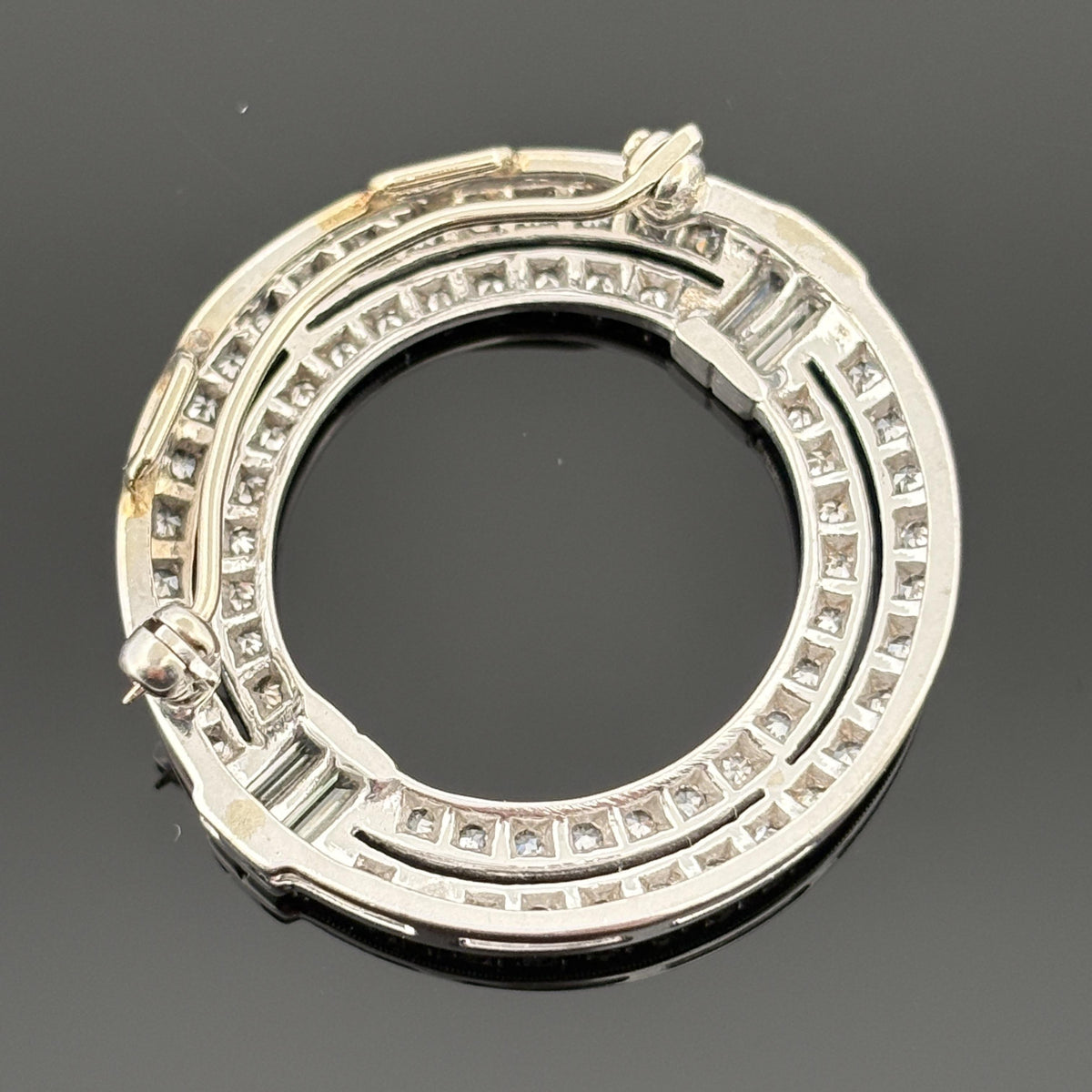 Vintage Mid-Century 14K White Gold Diamond Circle Brooch/Pendant ~1.73ctw