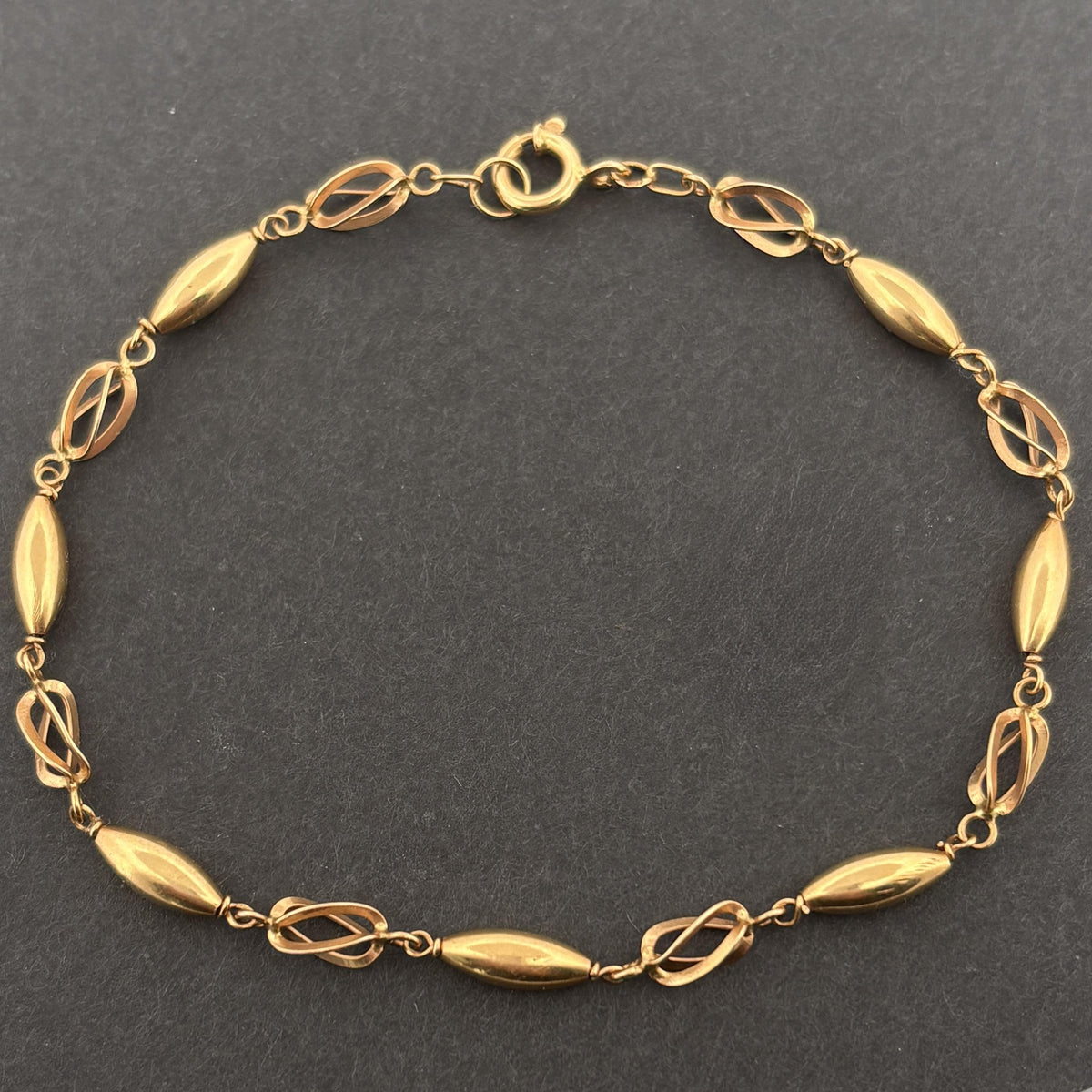 Portuguese 19K Yellow Gold Openwork Link Bracelet, Early 1980s