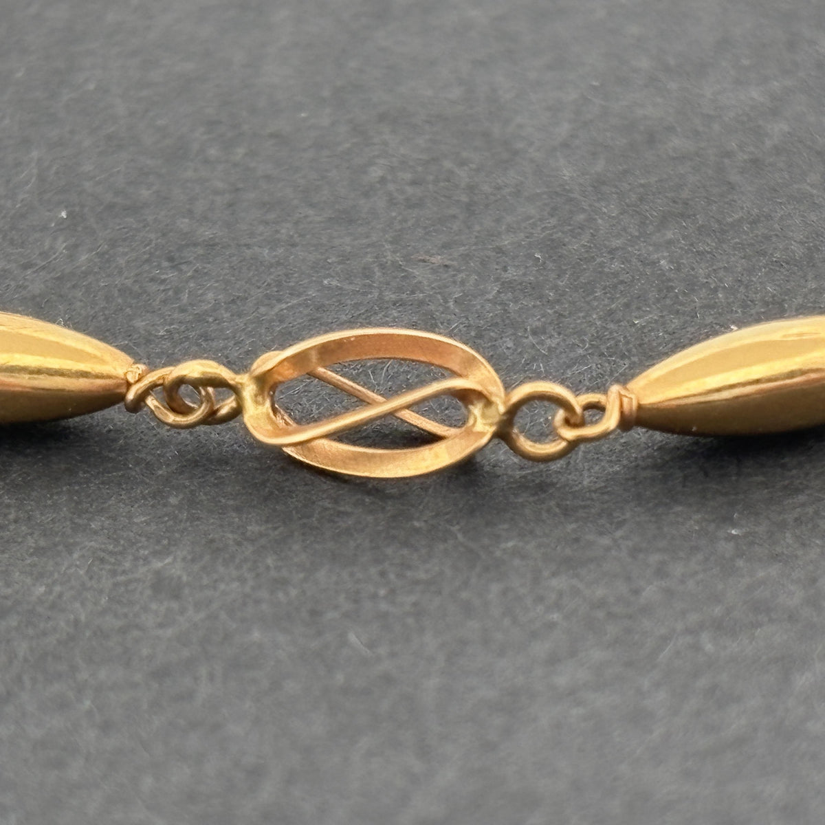 Portuguese 19K Yellow Gold Openwork Link Bracelet, Early 1980s