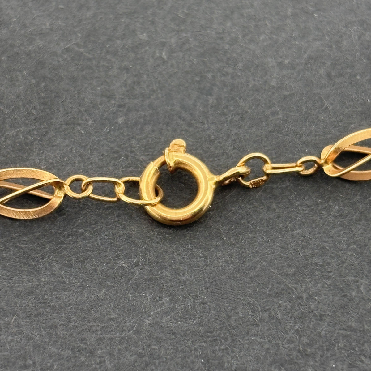 Portuguese 19K Yellow Gold Openwork Link Bracelet, Early 1980s